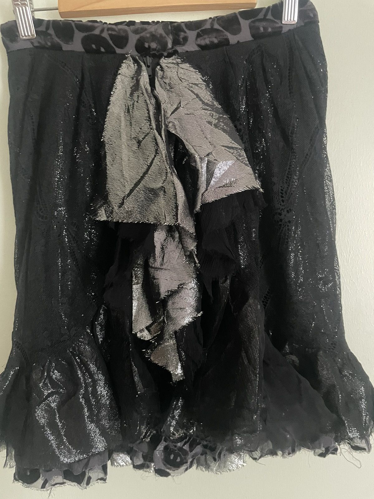 Anna Sui Midi Skirt by Anna Sui Size 26" / US 2 / IT 38 - 3 Thumbnail