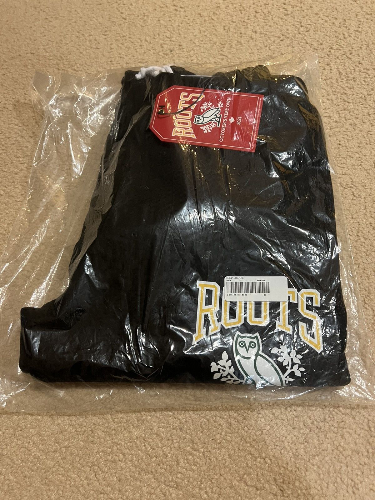 image of Drake x Octobers Very Own Roots X Ovo Sweatpants in Black, Men's (Size 30)