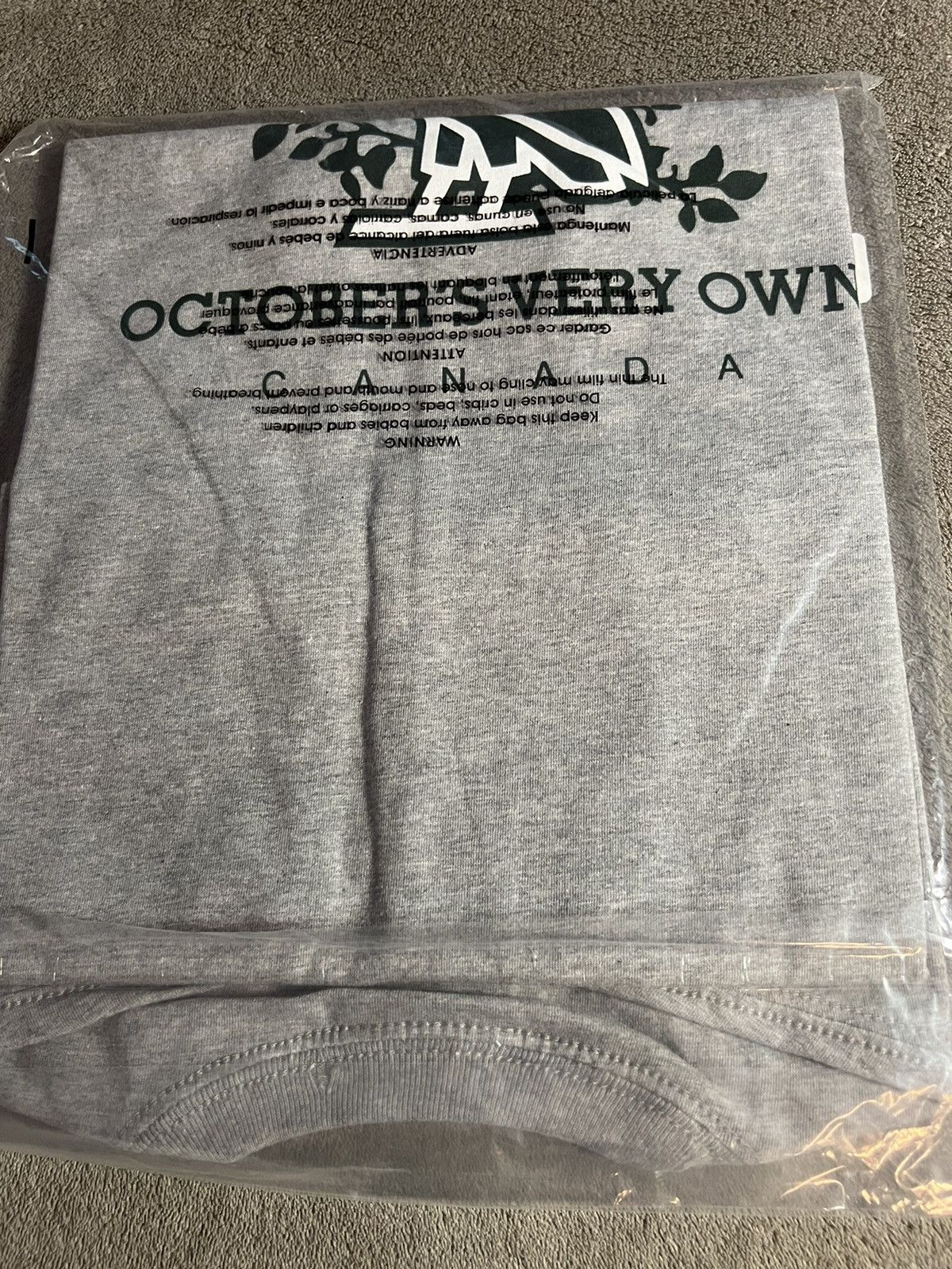 Drake × October's Very Own × Roots *RARE* OVO T-Shirt x Roots Owl Tee (BRAND NEW) Size US XS / EU 42 / 0 - 2 Thumbnail