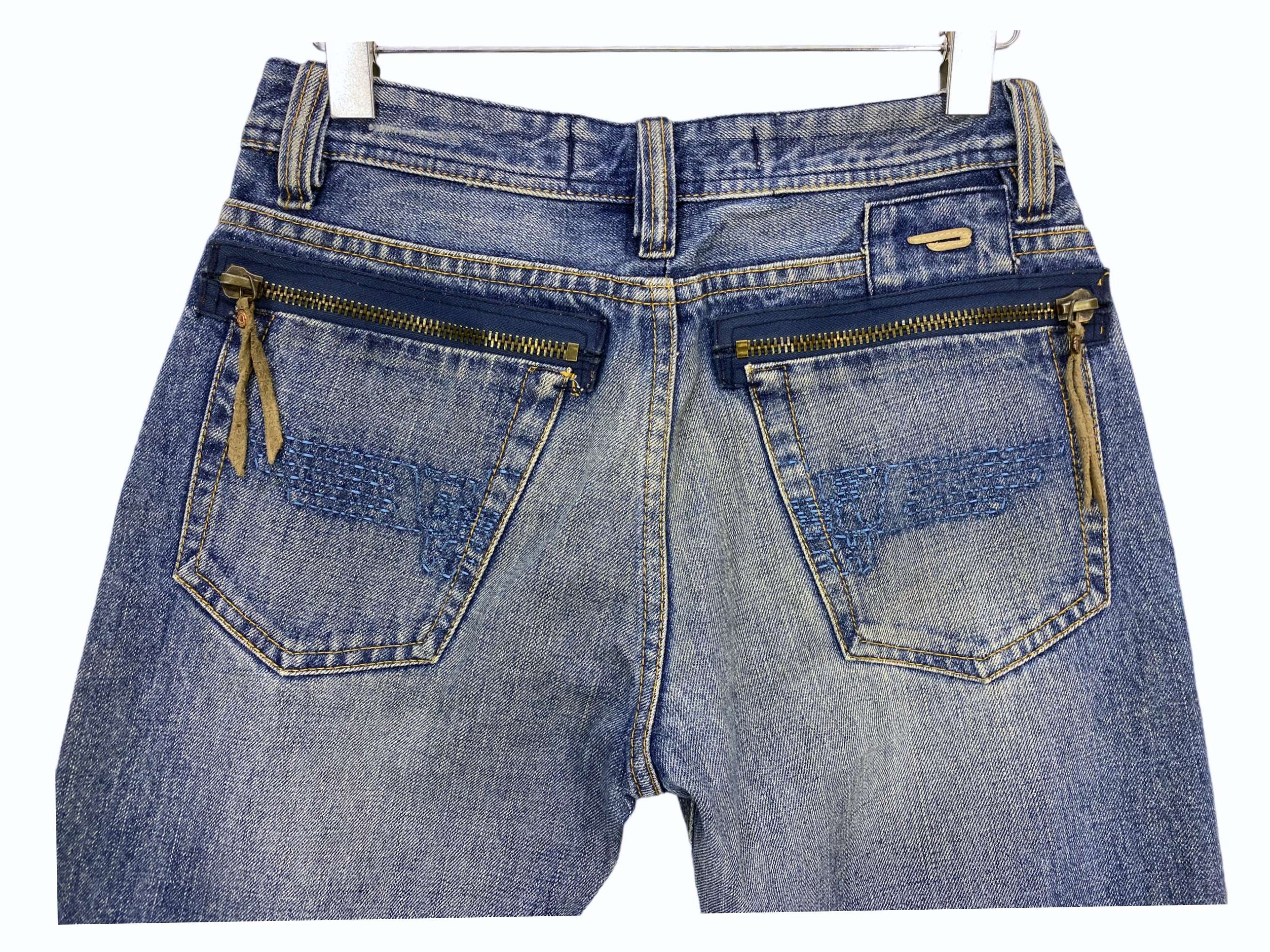 Diesel Diesel Distressed Jeans Faded Flare Jeans Made in Italy Size US 29 - 6 Thumbnail