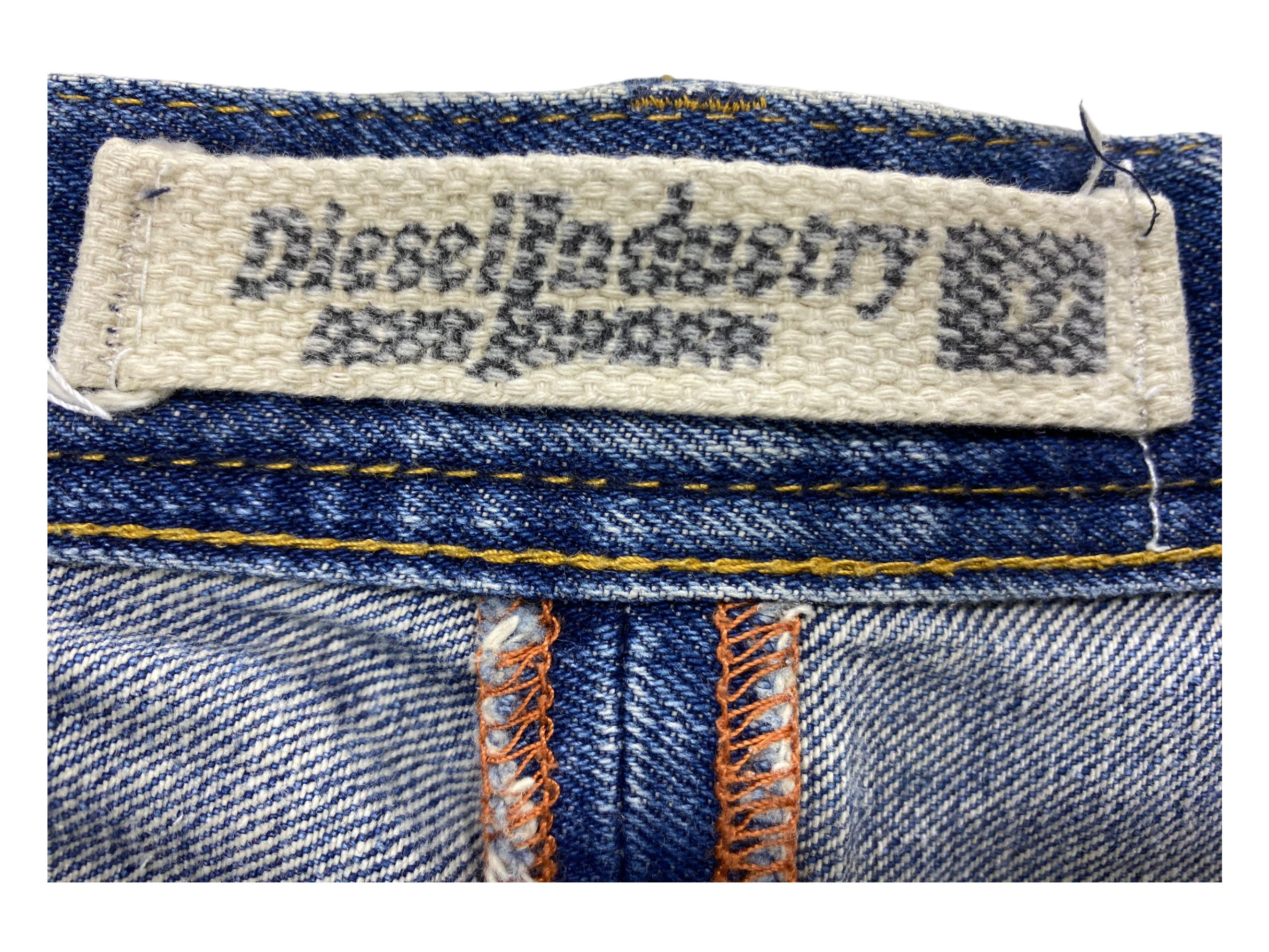 Diesel Diesel Distressed Jeans Faded Flare Jeans Made in Italy Size US 29 - 16 Thumbnail
