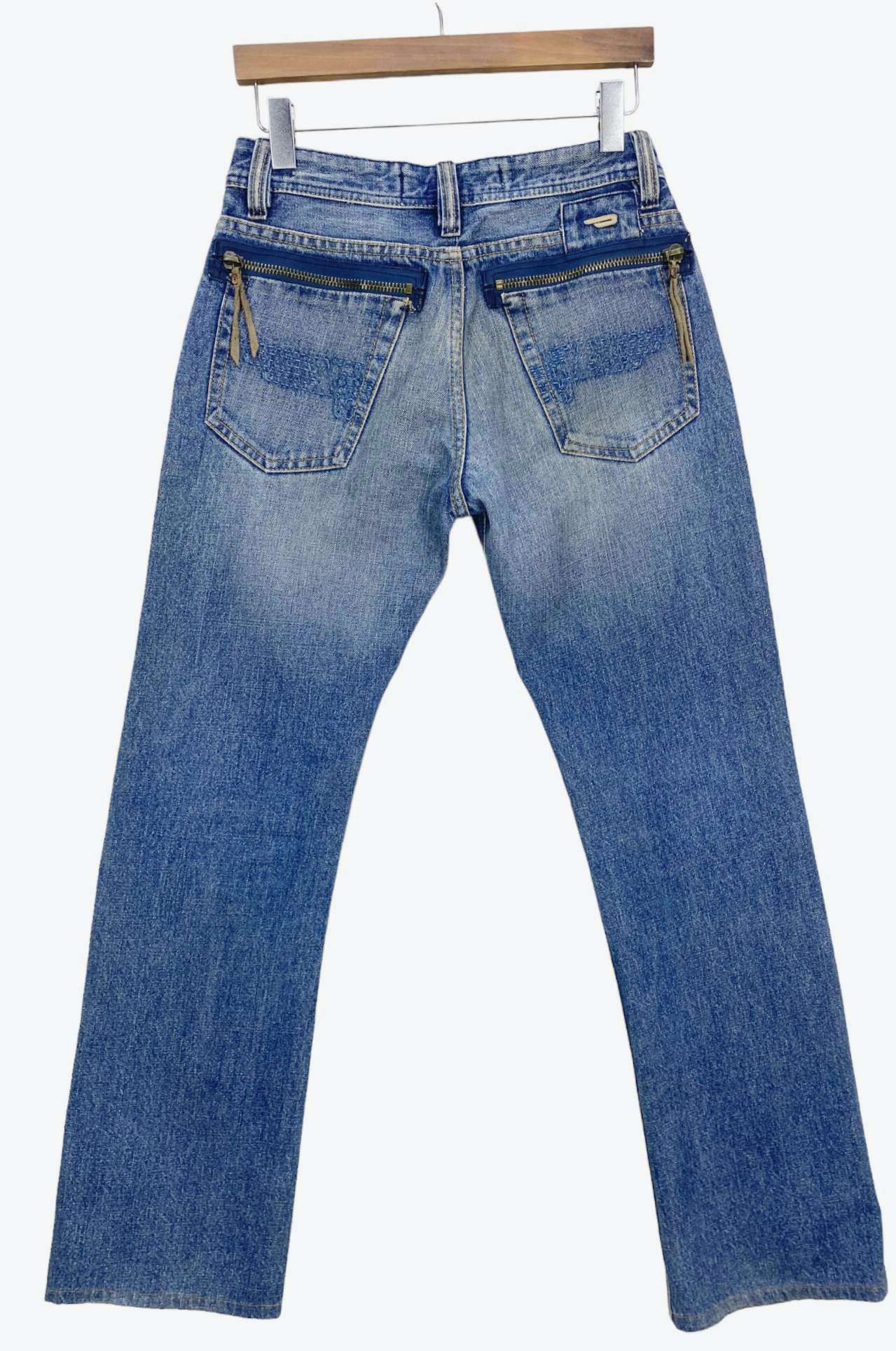 Diesel Diesel Distressed Jeans Faded Flare Jeans Made in Italy Size US 29 - 1 Thumbnail