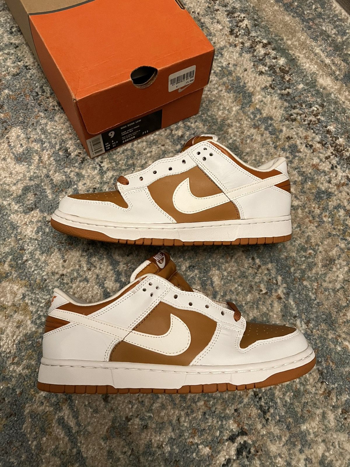 Nike 1999 Nike Dunk Low Co.Jp Reverse Curry Size 9 Brand New Size US 9 / EU 42 - 1 Thumbnail