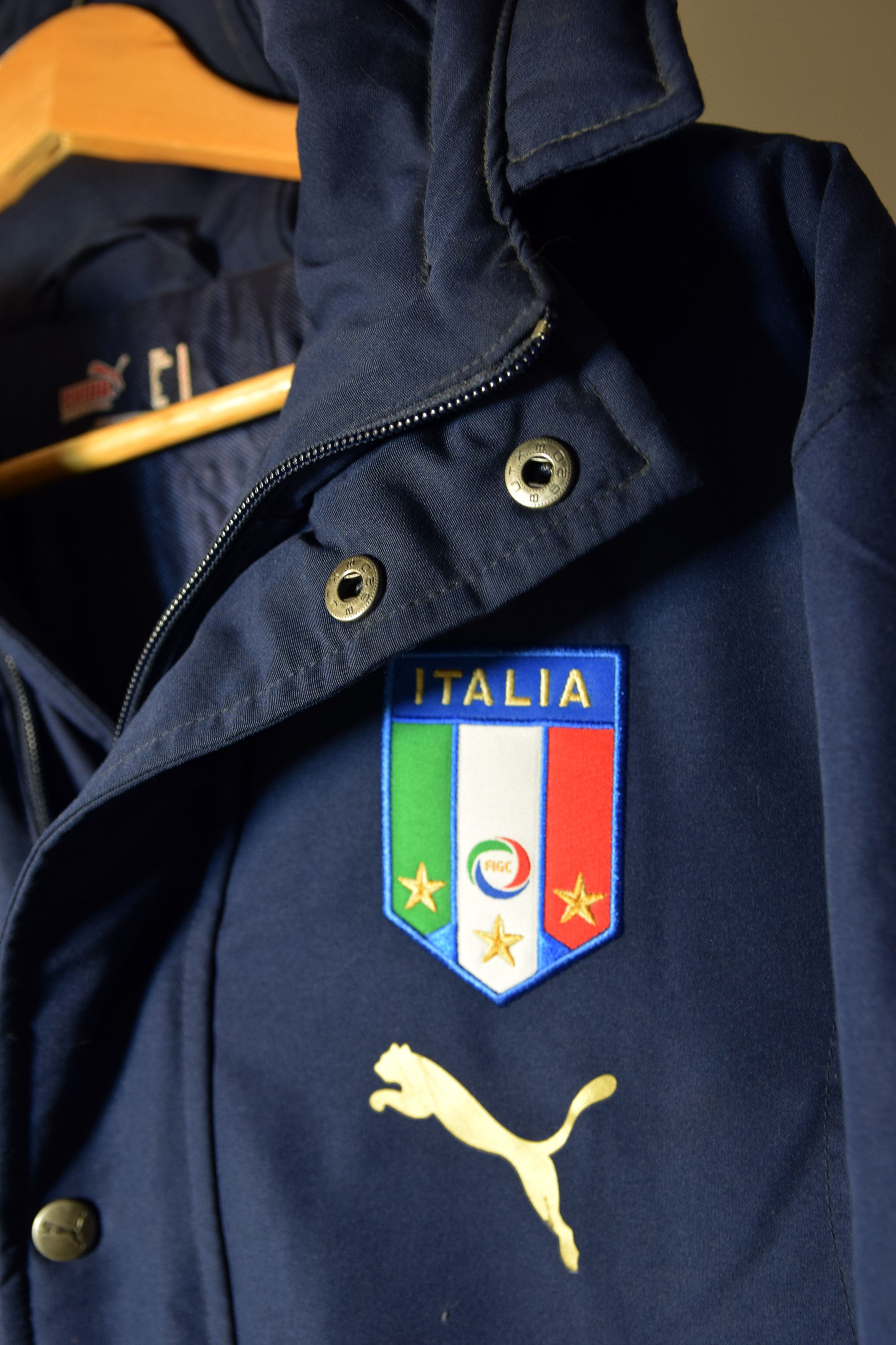 Puma Puffed Italy National Official Soccer Parka Jacket M Jersey Size US M / EU 48-50 / 2 - 6 Thumbnail