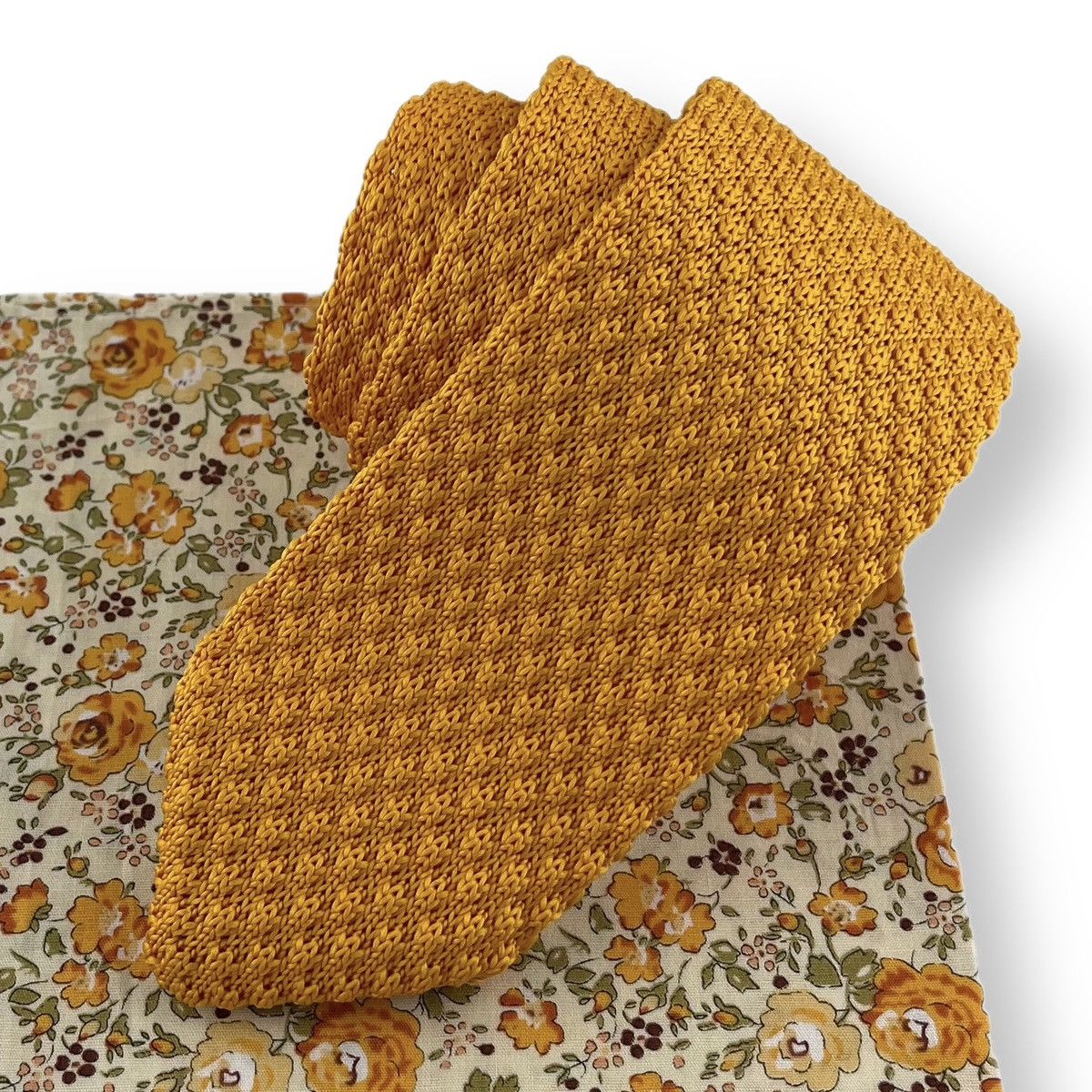 Other Men’s Marigold Knit Necktie & Floral Pocket Square Set Size ONE SIZE - 2 Thumbnail