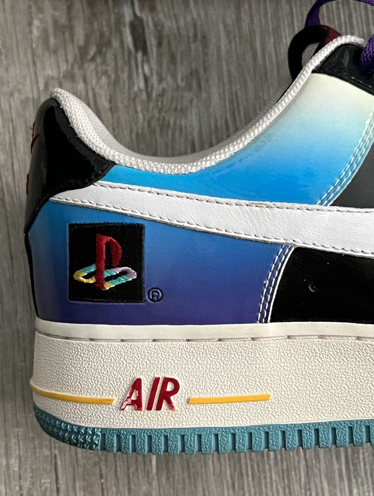 Nike 2009 Nike Playstation Air Force 1 Rare Patent Leather Sample Size US 11 / EU 44 - 3 Thumbnail