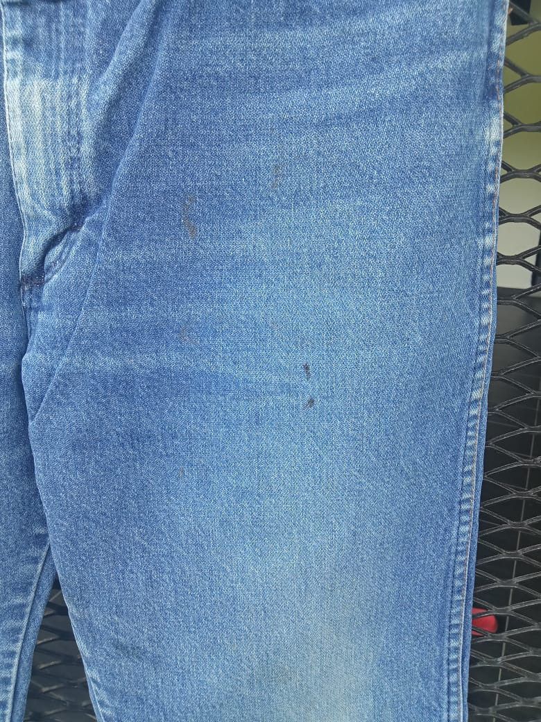 Wrangler Vintage Wrangler Regular Distressed Medium Wash Denim Jeans Size US 33 - 4 Thumbnail