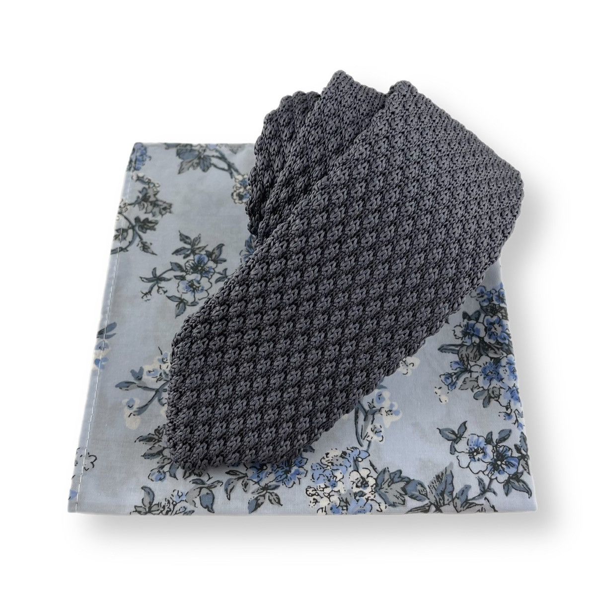 Other Men’s Gray Knit Necktie & Lt. Blue Floral Pocket Square Set Size ONE SIZE - 1 Thumbnail