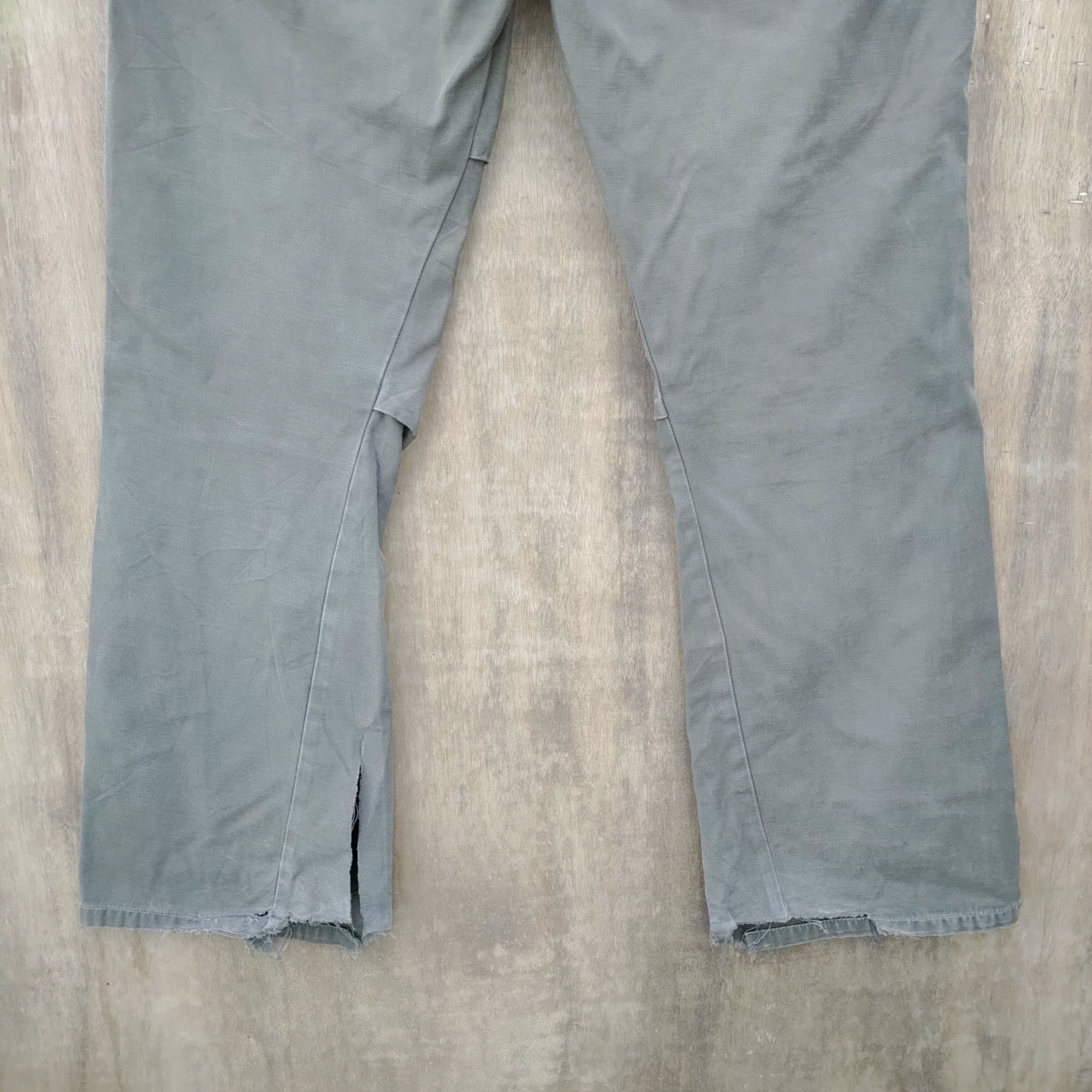 Edwin FLARE VINTAGE EDWIN FADED OLIVE GREEN CARGO PANTS Size US 31 - 6 Thumbnail