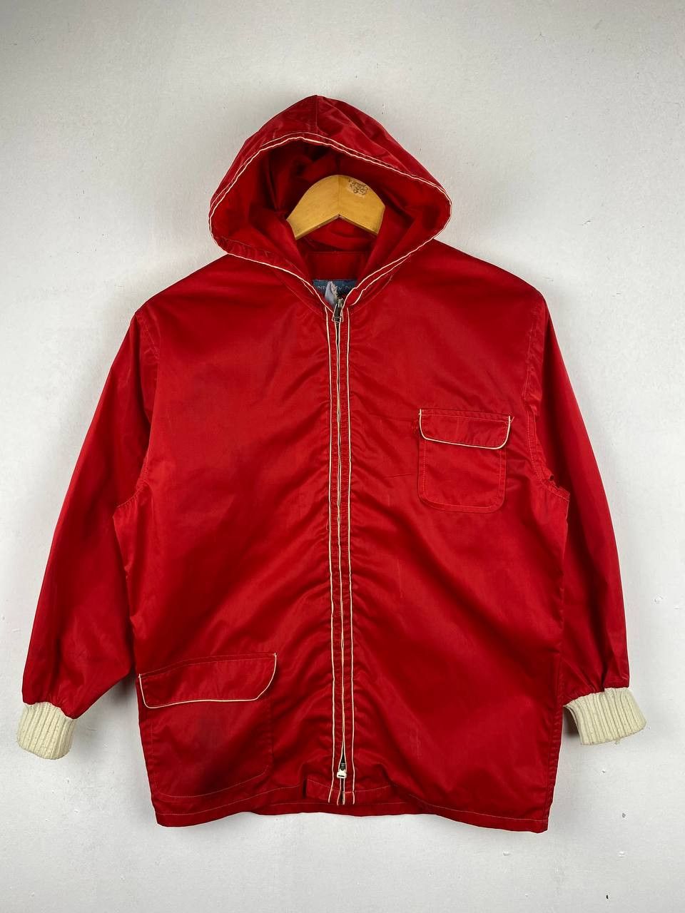 Champion vintage champion nylon jacket nice design Size US M / EU 48-50 / 2 - 1 Thumbnail