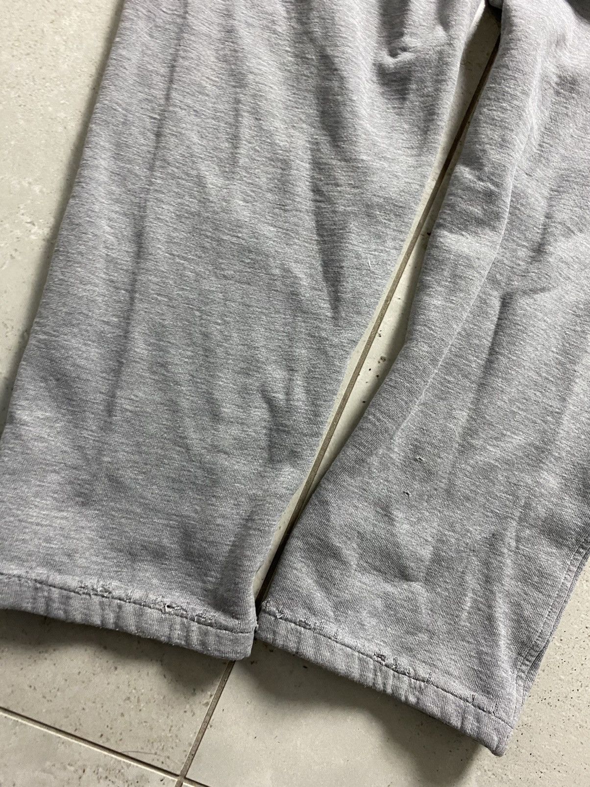 Burberry × Designer Burberry Sport grey sweatpants Size US 30 / EU 46 - 11 Thumbnail