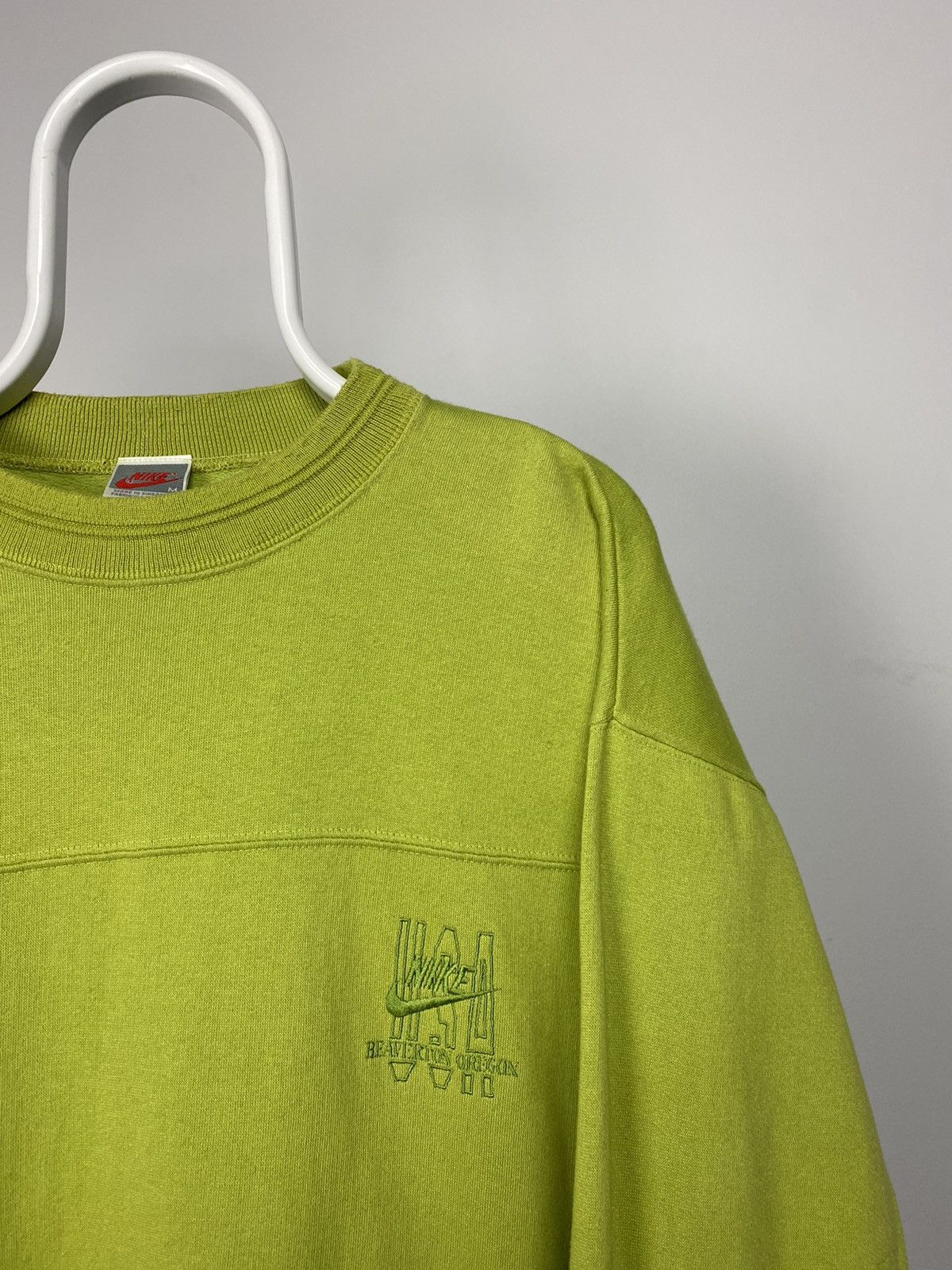 Nike × Vintage Nike vintage sweatshirt Beaverton Oregon USA lime grey tag l Size US M / EU 48-50 / 2 - 2 Thumbnail