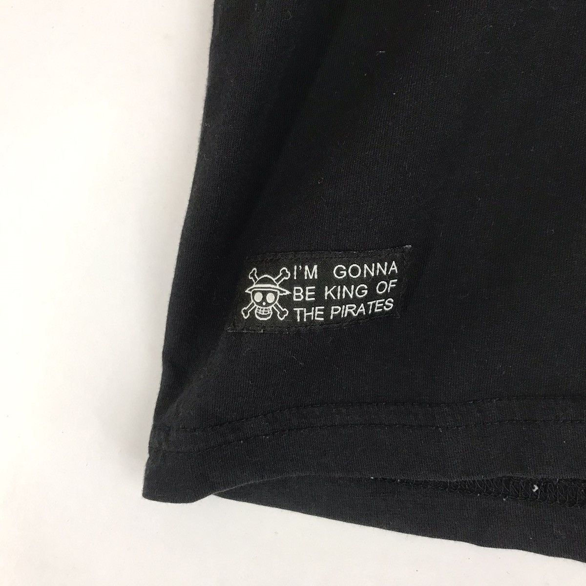 Japanese Brand × One Piece One piece Uniqlo Black leg Sanji Tshirt Size US L / EU 52-54 / 3 - 3 Thumbnail
