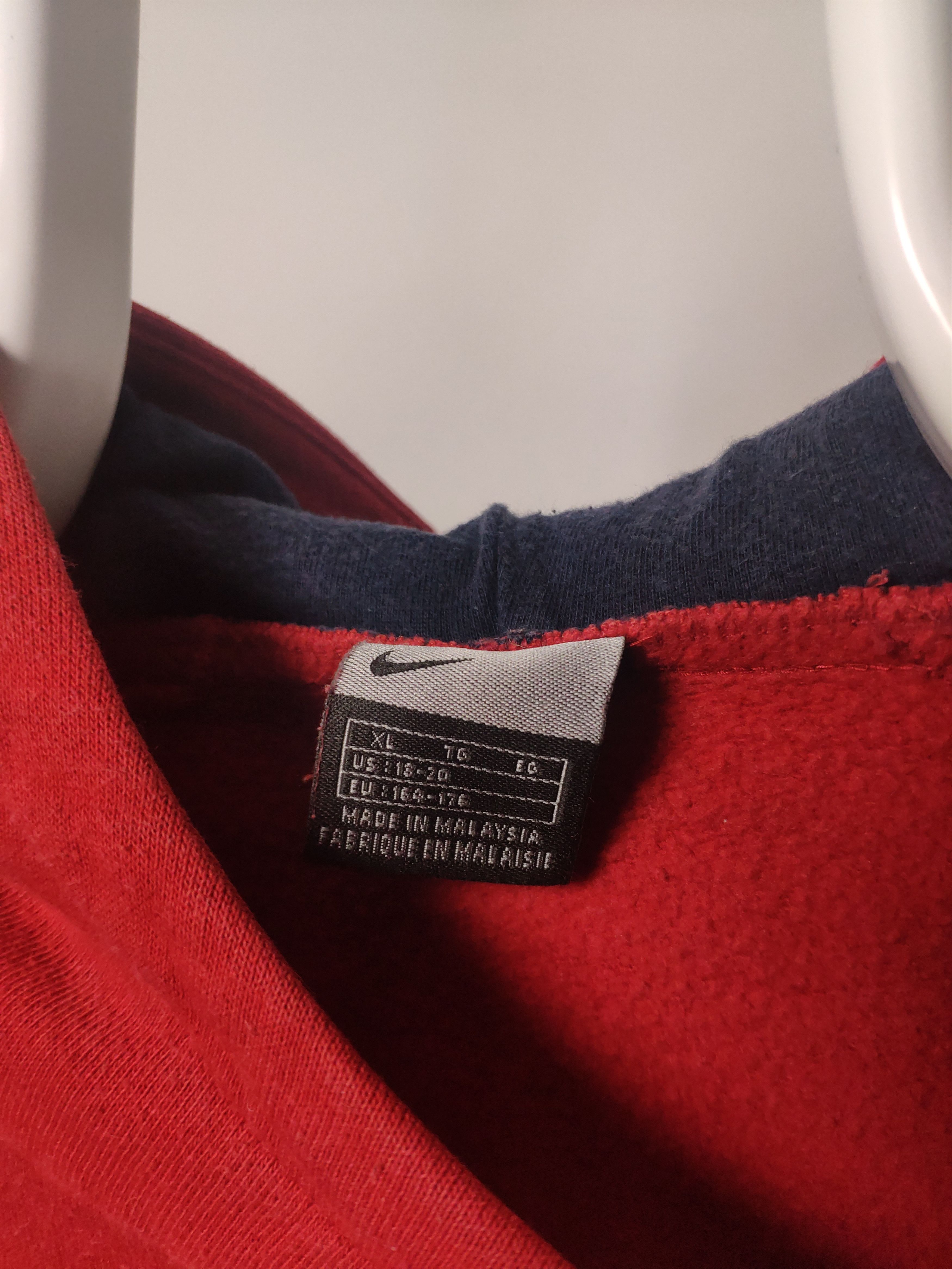 Nike × Vintage Nike vintage spellout hoodie red sweatshirt center logo Size US M / EU 48-50 / 2 - 6 Thumbnail