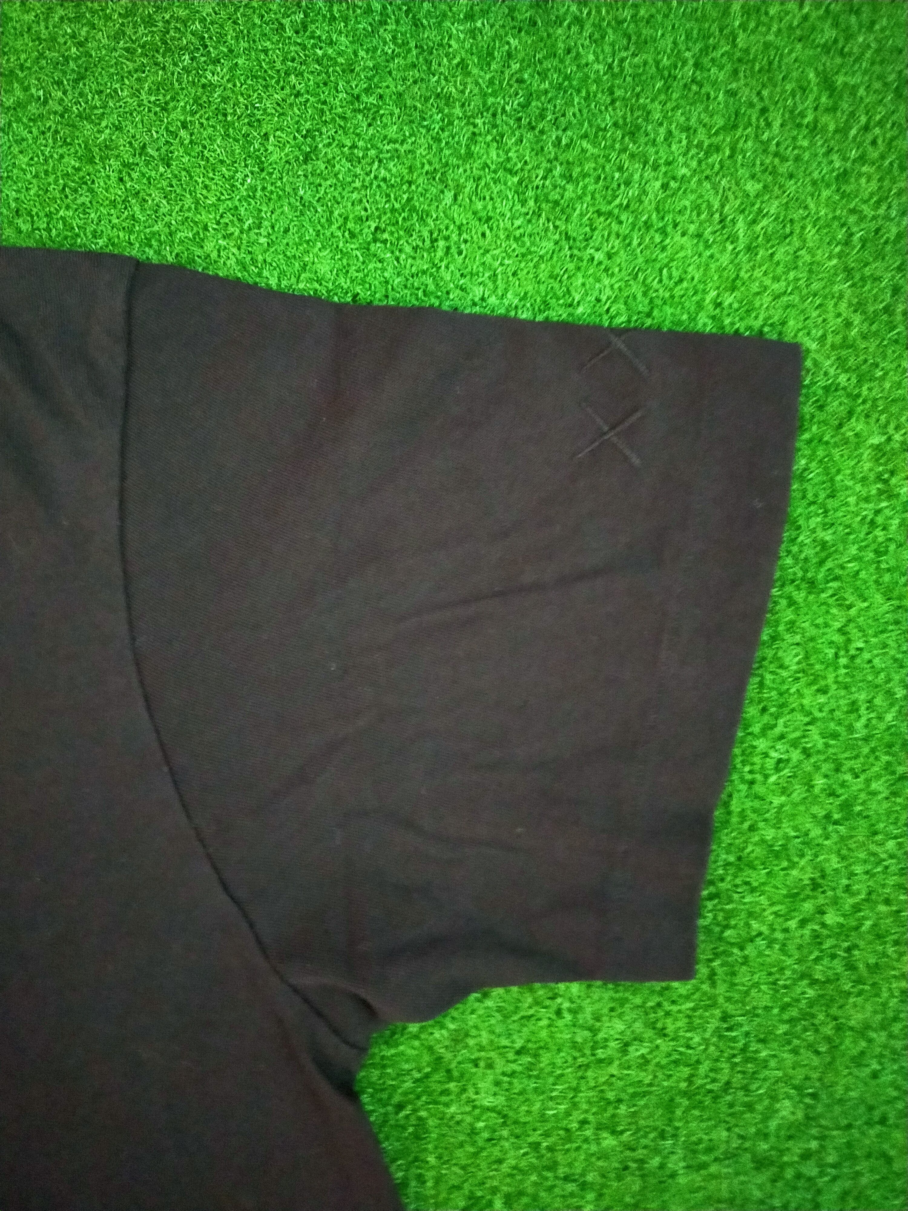 Kaws KAWS X UNIQLO T-SHIRT Size US M / EU 48-50 / 2 - 7 Thumbnail