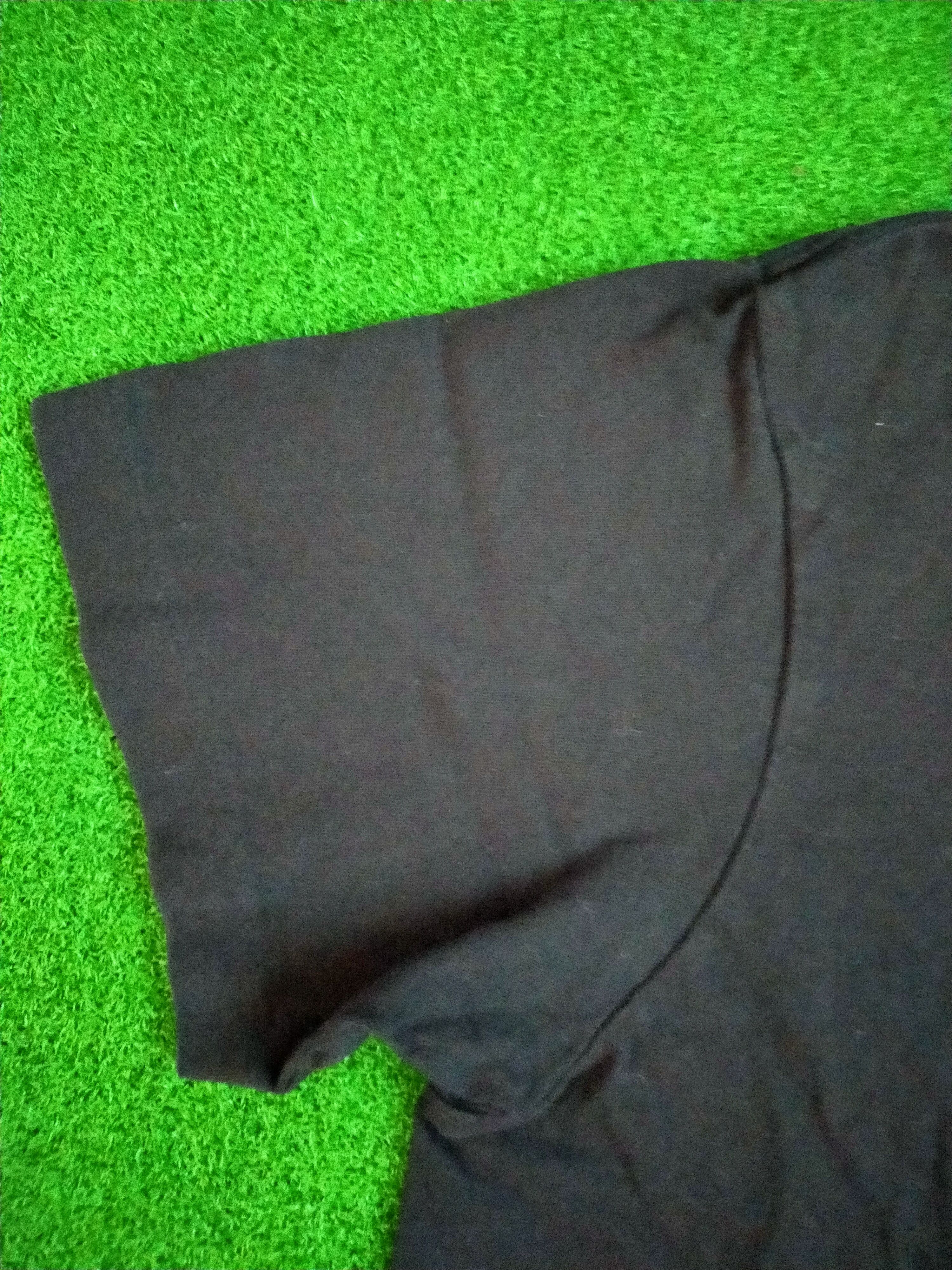 Kaws KAWS X UNIQLO T-SHIRT Size US M / EU 48-50 / 2 - 6 Thumbnail