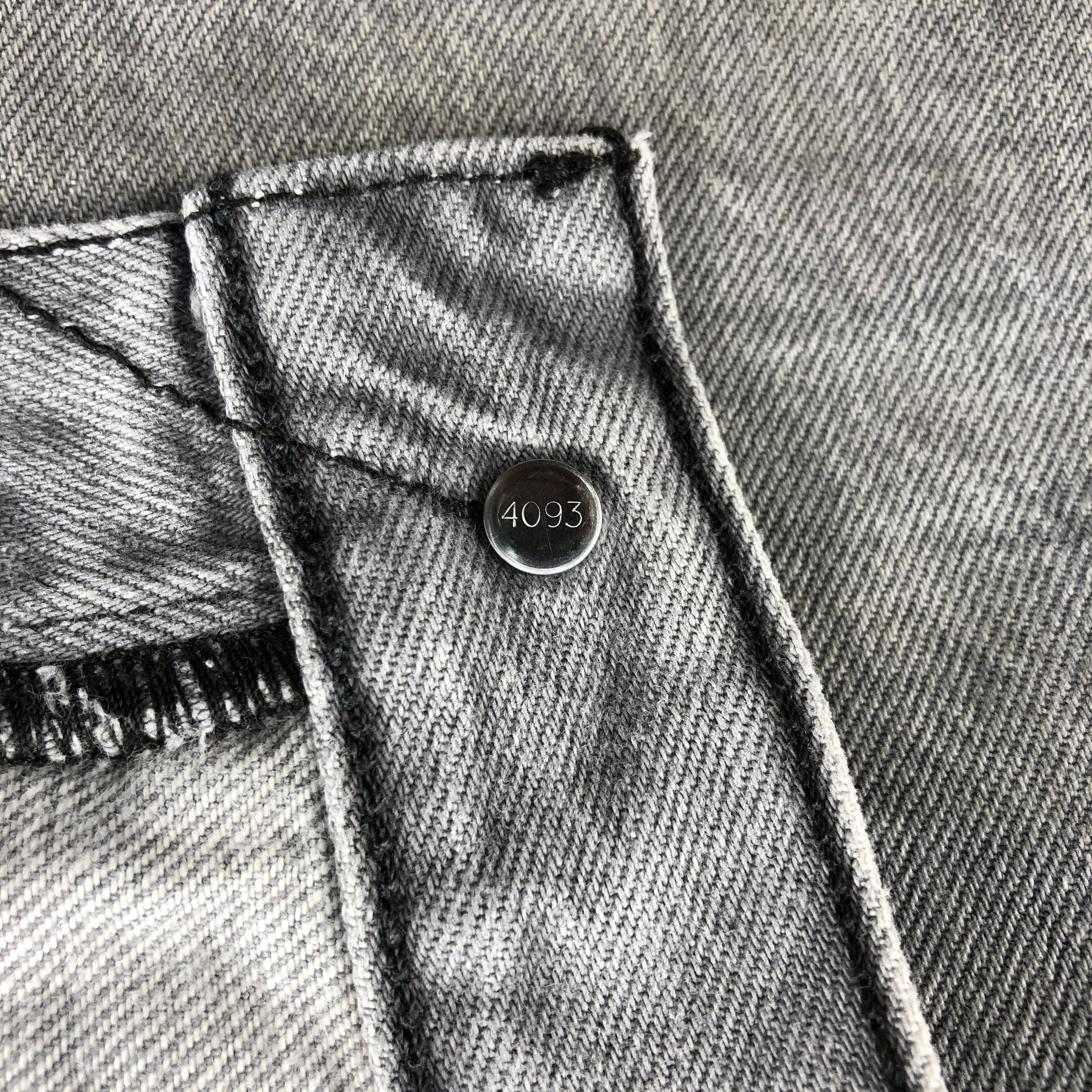 Levi's × Vintage Vintage Levis 501 Faded Black Jeans Size US 39 - 7 Thumbnail