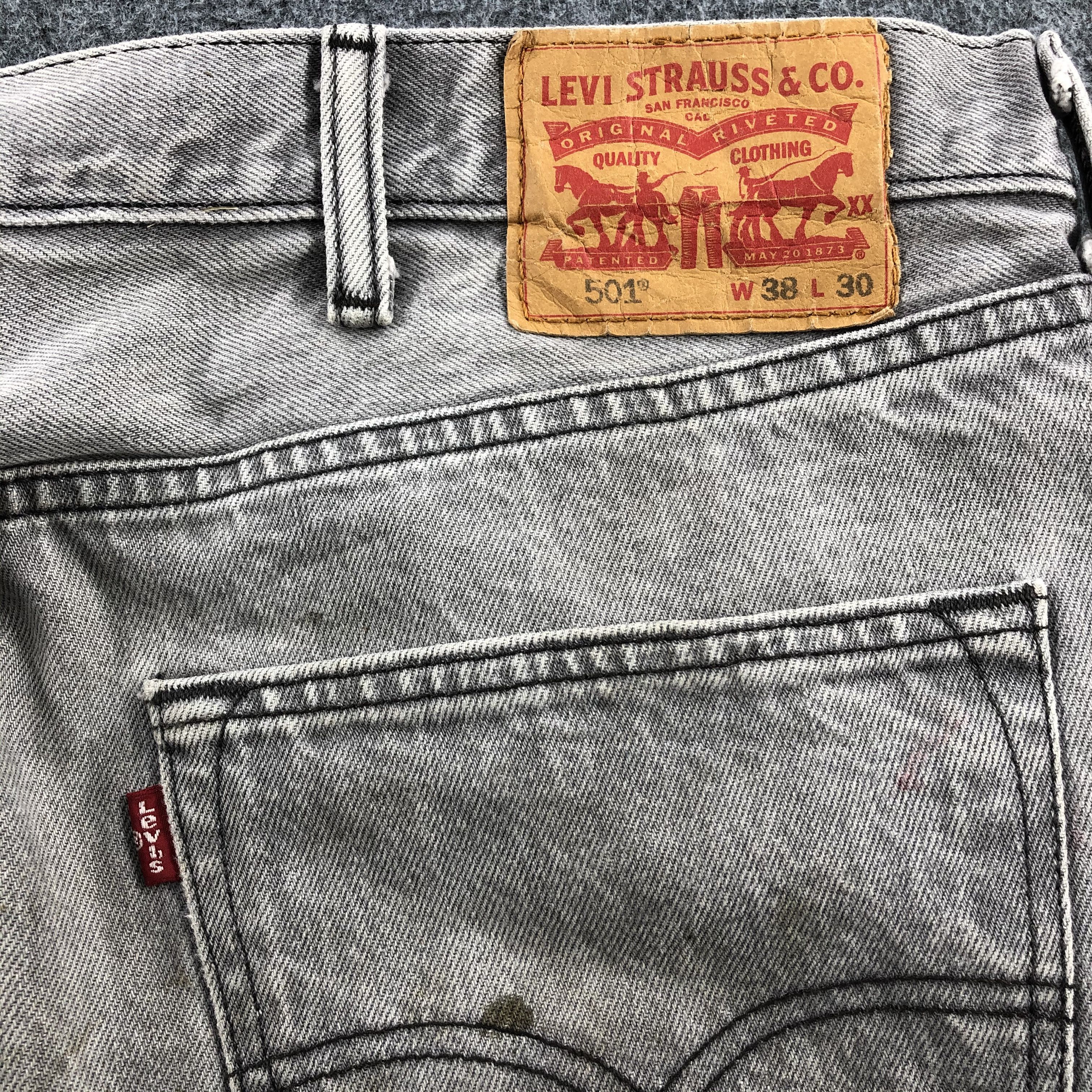Levi's × Vintage Vintage Levis 501 Faded Black Jeans Size US 39 - 4 Thumbnail