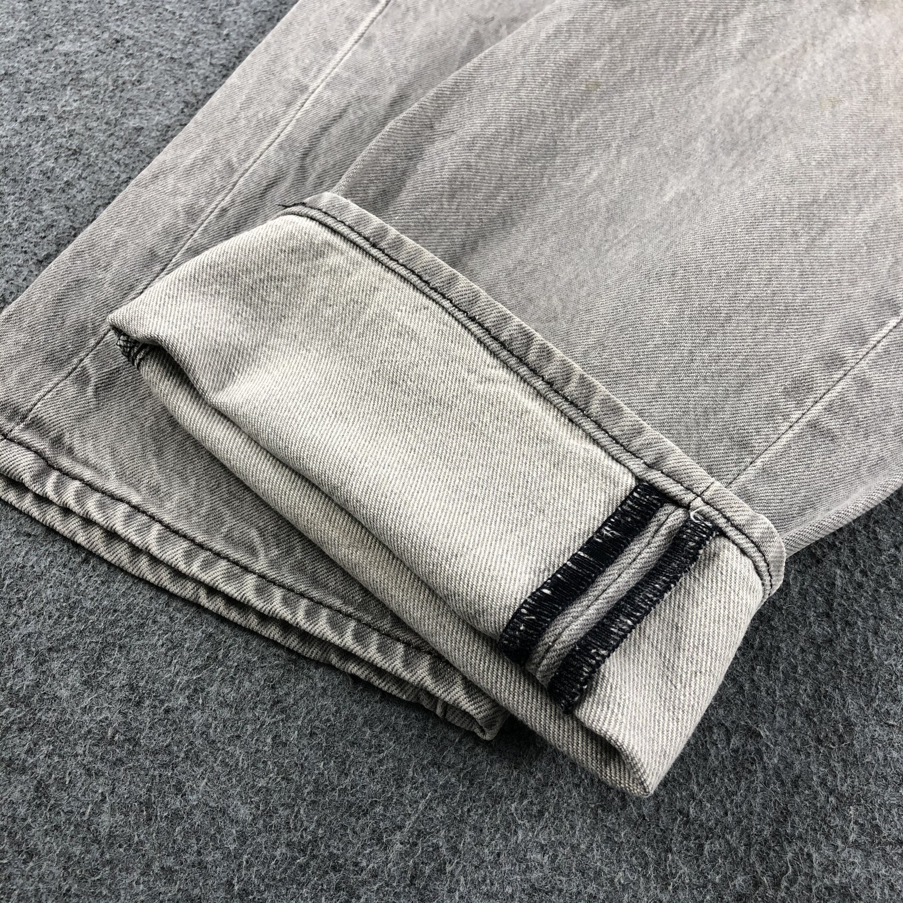 Levi's × Vintage Vintage Levis 501 Faded Black Jeans Size US 39 - 5 Thumbnail