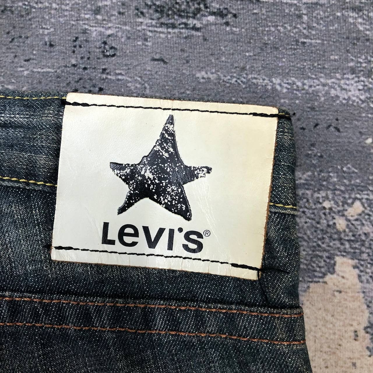 Levi's P655 VTG LEVI'S STAR BLACK SLIMFIT DENIM Size US 35 - 4 Thumbnail