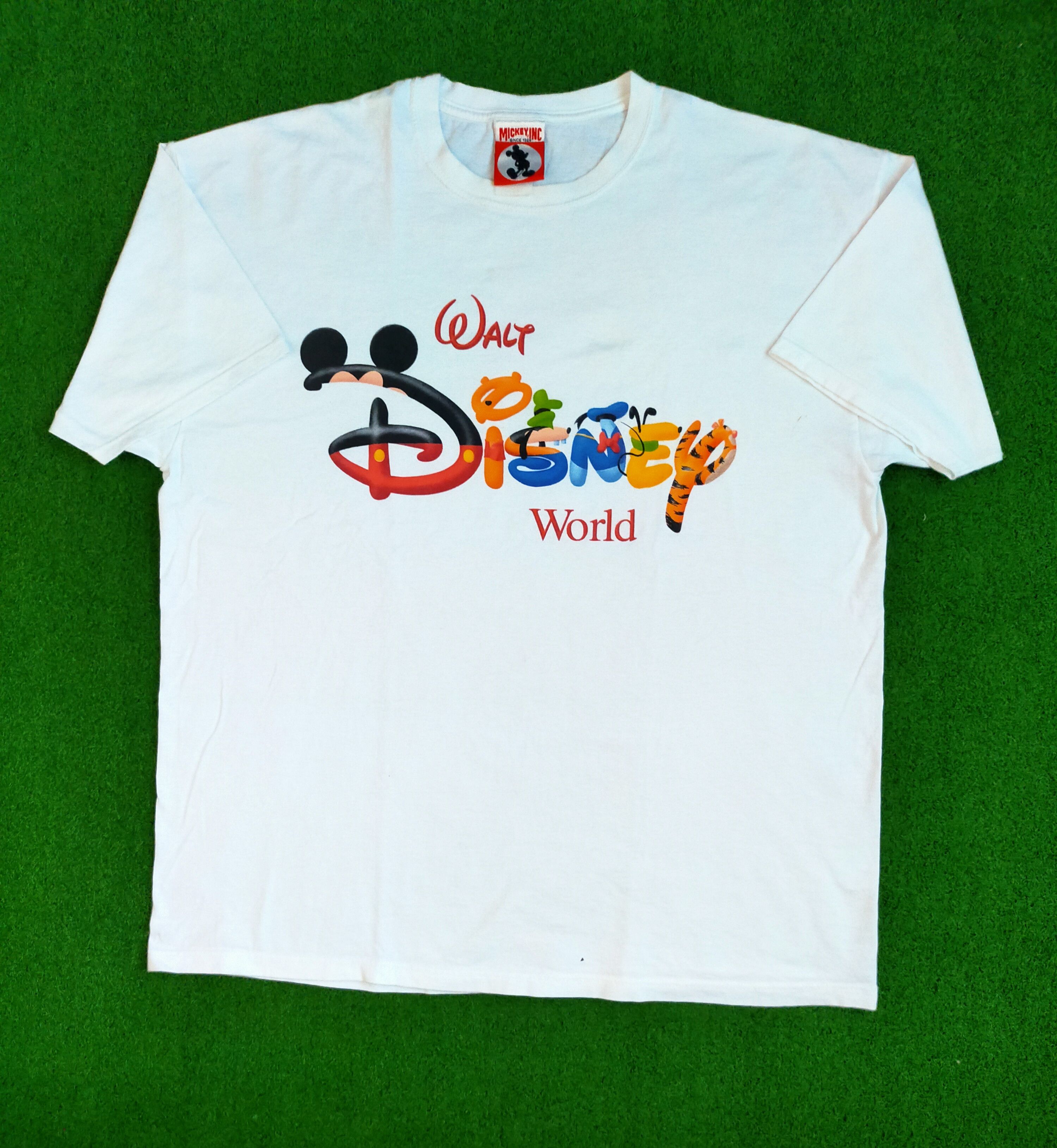 Disney WALT DISNEY T-SHIRT Size US XL / EU 56 / 4 - 1 Thumbnail