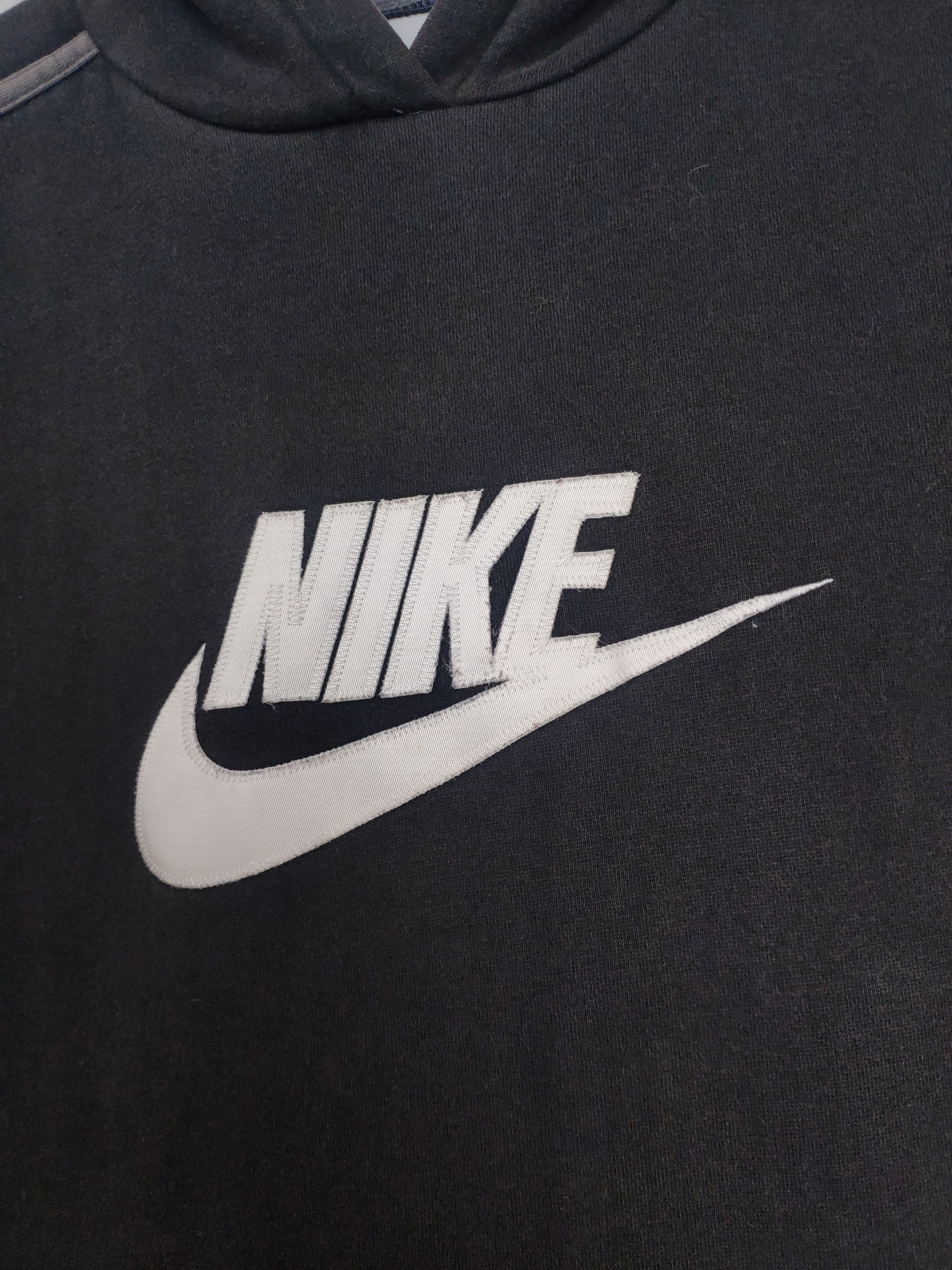 Nike × Vintage Nike vintage hoodie black sweatshirt classic center logo Size US S / EU 44-46 / 1 - 3 Thumbnail