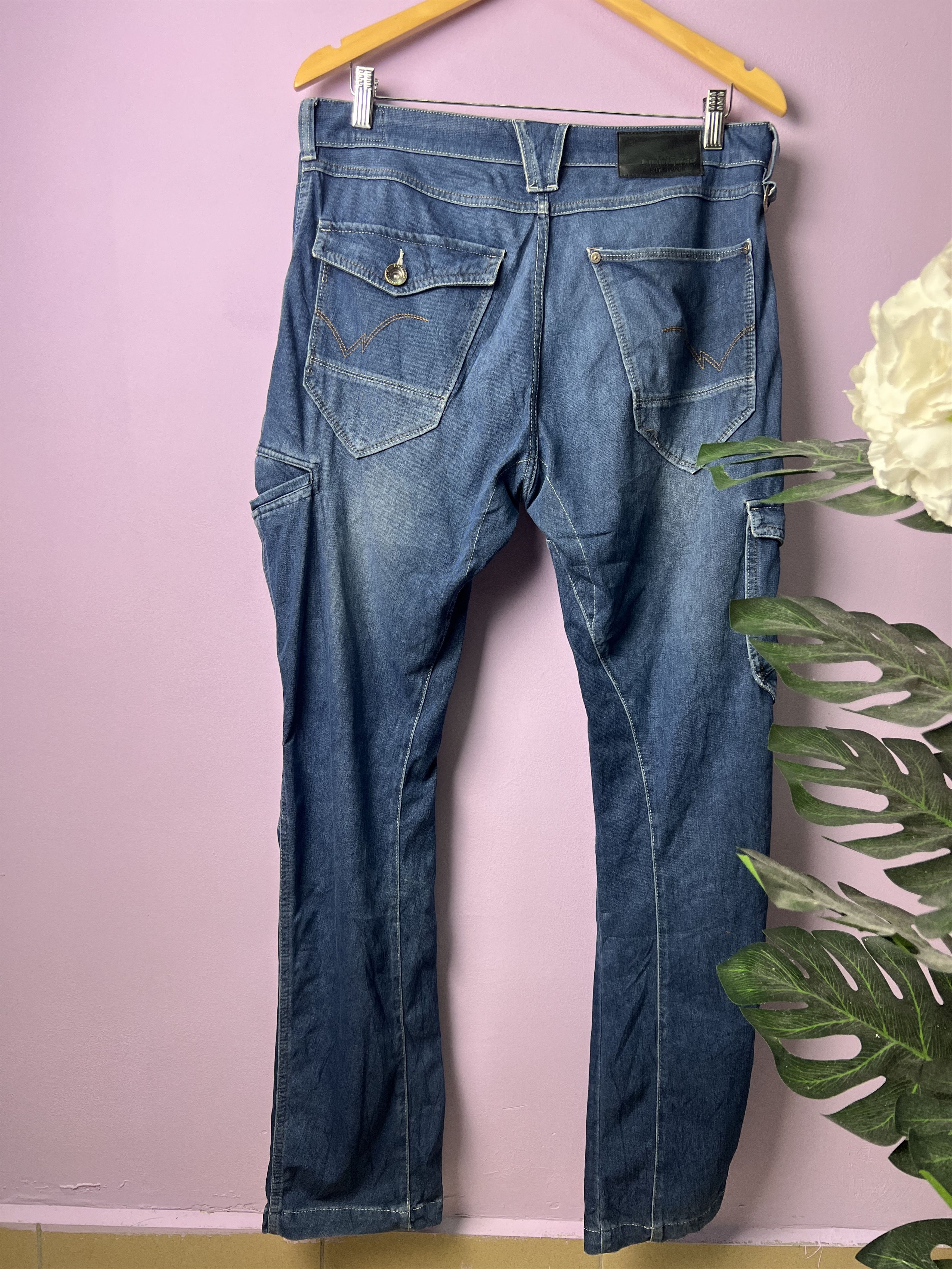 Japanese Brand 🔥Fieldcore Soft Denim Cargo Pants Size US 33 - 2 Thumbnail