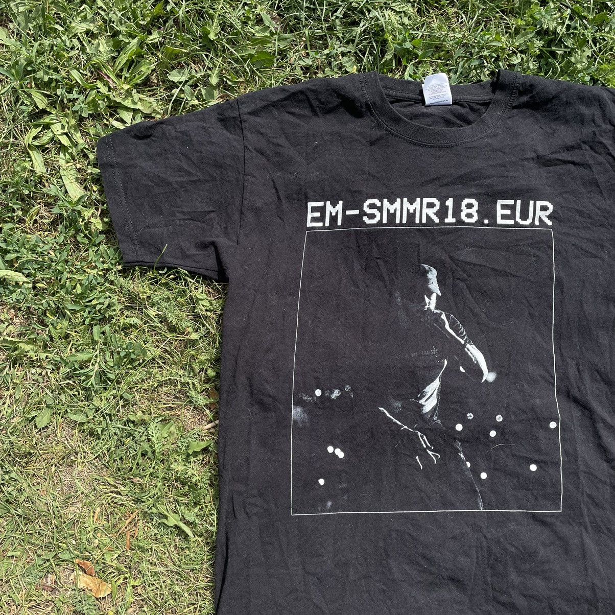 Vintage Vintage Y2K Eminem Tour Graphic Tee Faded Black Indie Drip S Size US S / EU 44-46 / 1 - 3 Thumbnail