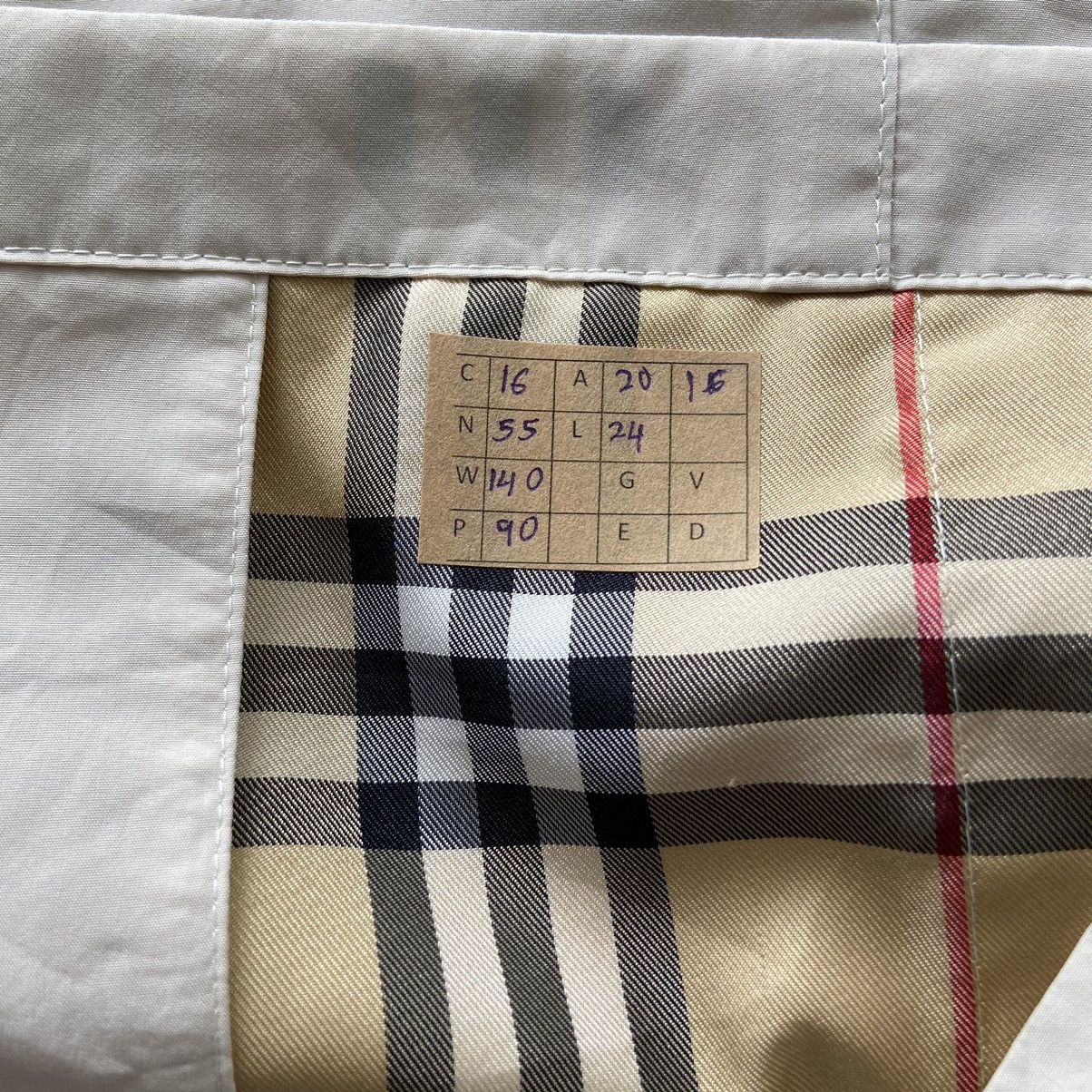 Burberry × Vintage Burberry London Nova Check Vest Size US M / EU 48-50 / 2 - 5 Thumbnail