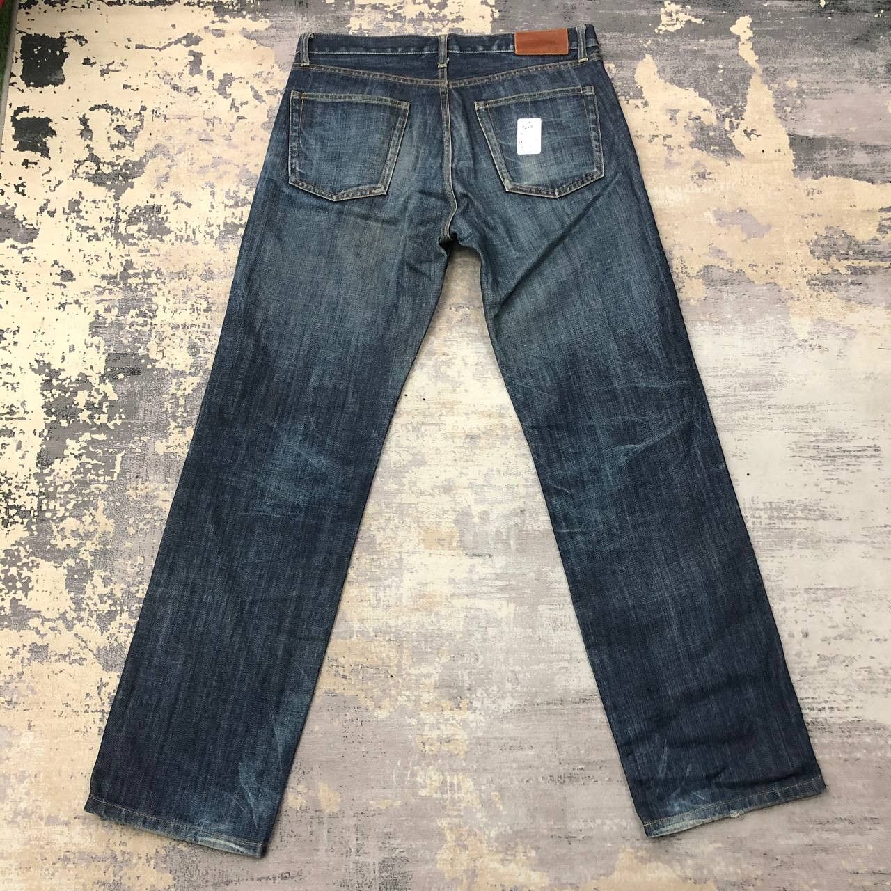 Uniqlo P628 UNIQLO S002 DISTRESSED JEANS DENIM Size US 34 / EU 50 - 1 Thumbnail