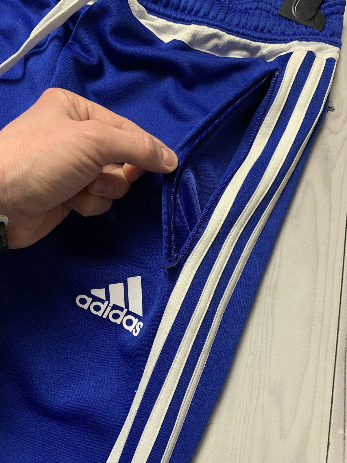 Vintage Vintage adidas soccer tracksuit Chelsea climacool size M Size US M / EU 48-50 / 2 - 5 Thumbnail