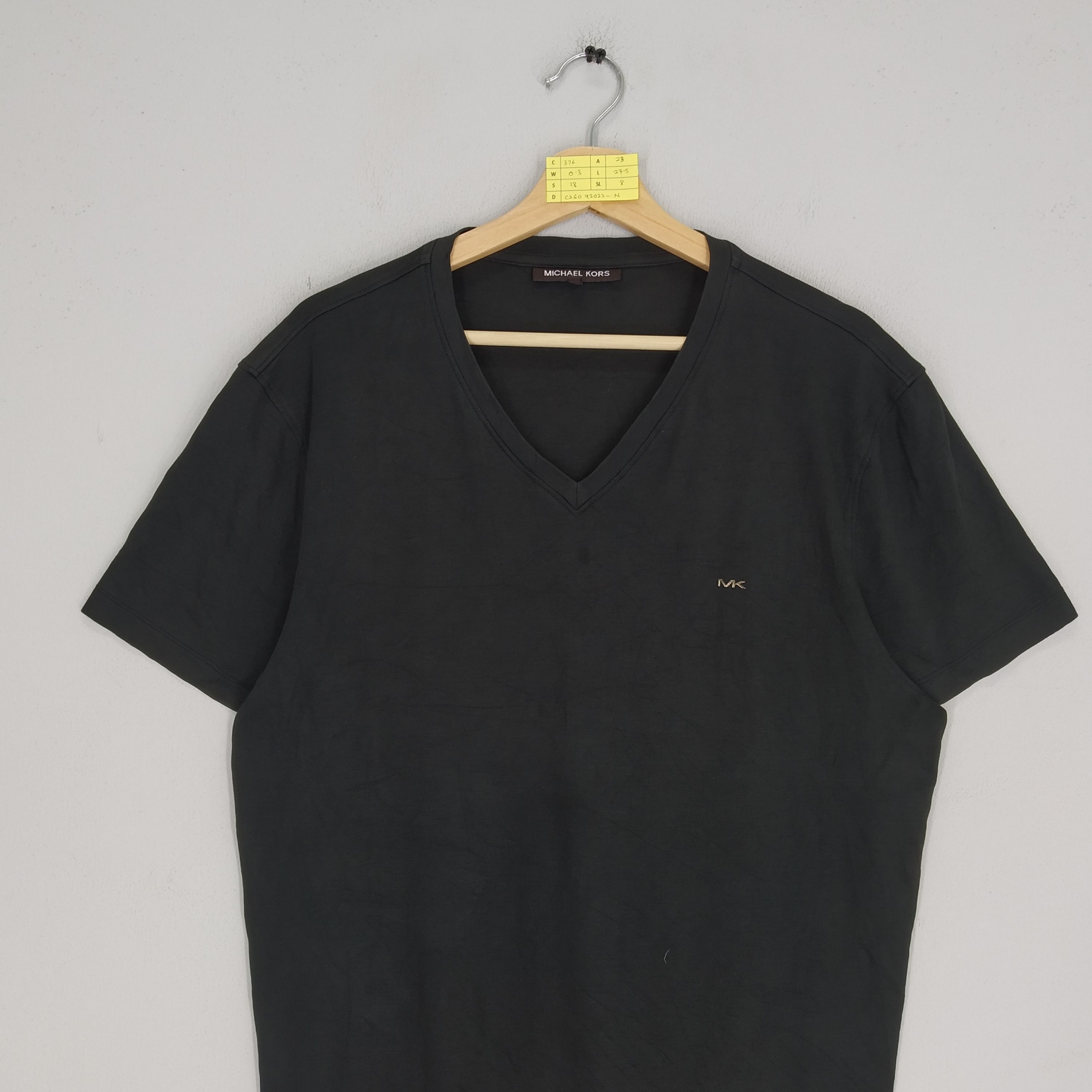Michael Kors Rare!! Michael Kors Black Relaxing Plain T-shirt Size US XL / EU 56 / 4 - 3 Thumbnail