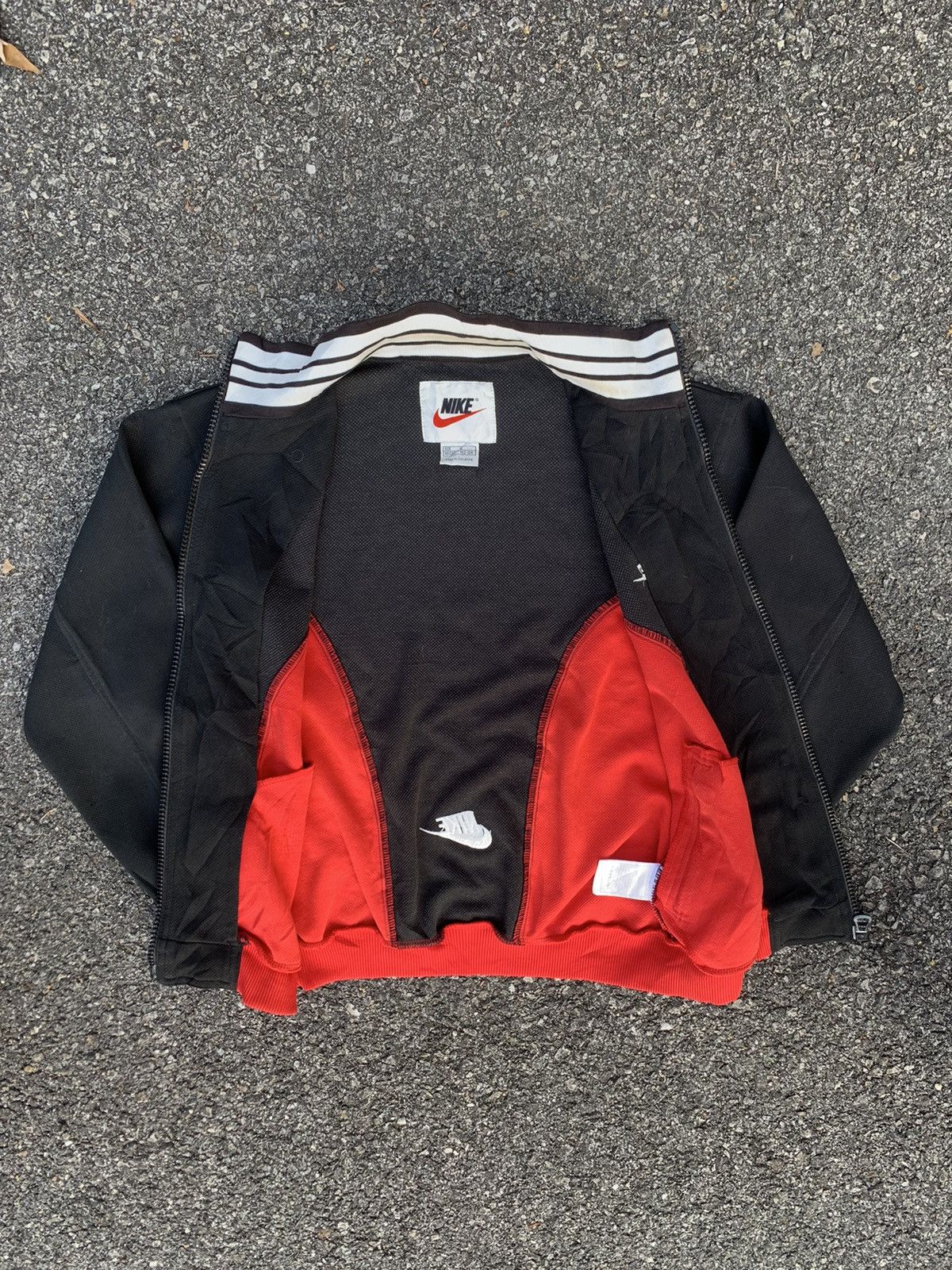 Nike 👹Vintage Nike Small Swoosh Embroidery Logo Bomber Jacket Size US M / EU 48-50 / 2 - 6 Thumbnail