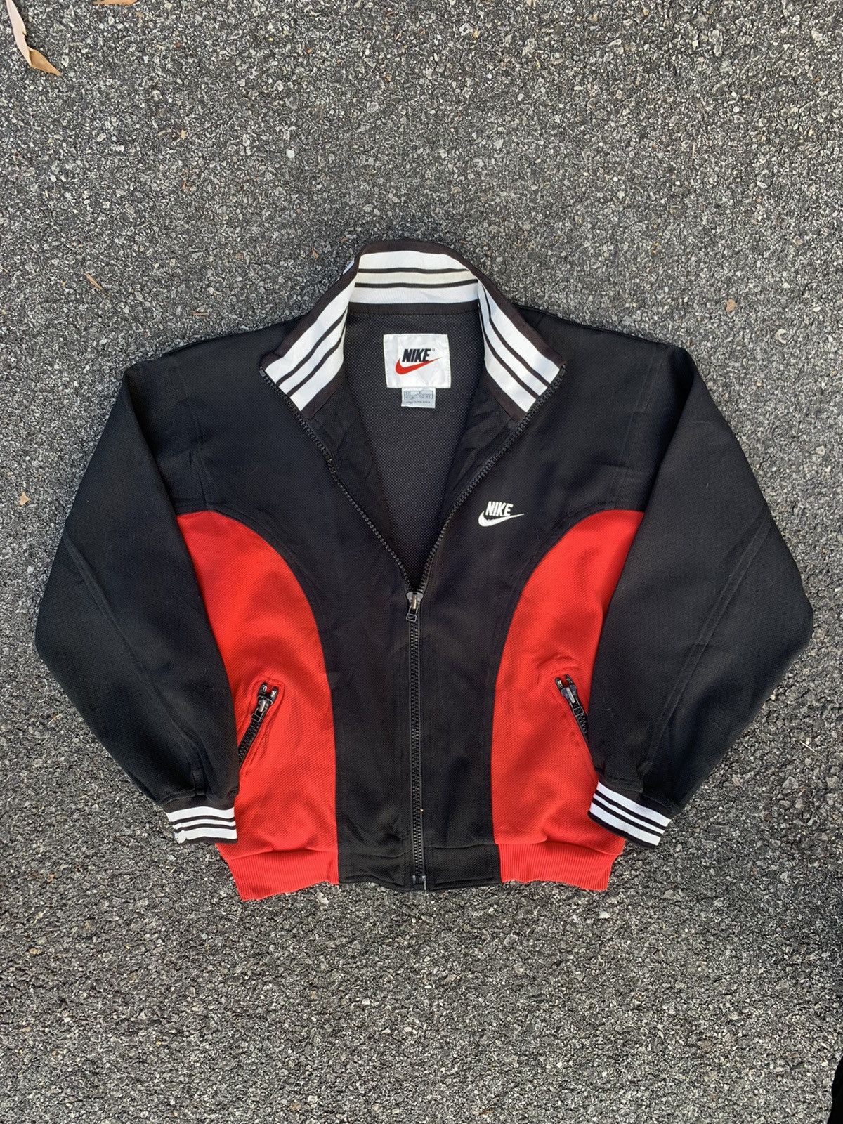 Nike 👹Vintage Nike Small Swoosh Embroidery Logo Bomber Jacket Size US M / EU 48-50 / 2 - 1 Thumbnail