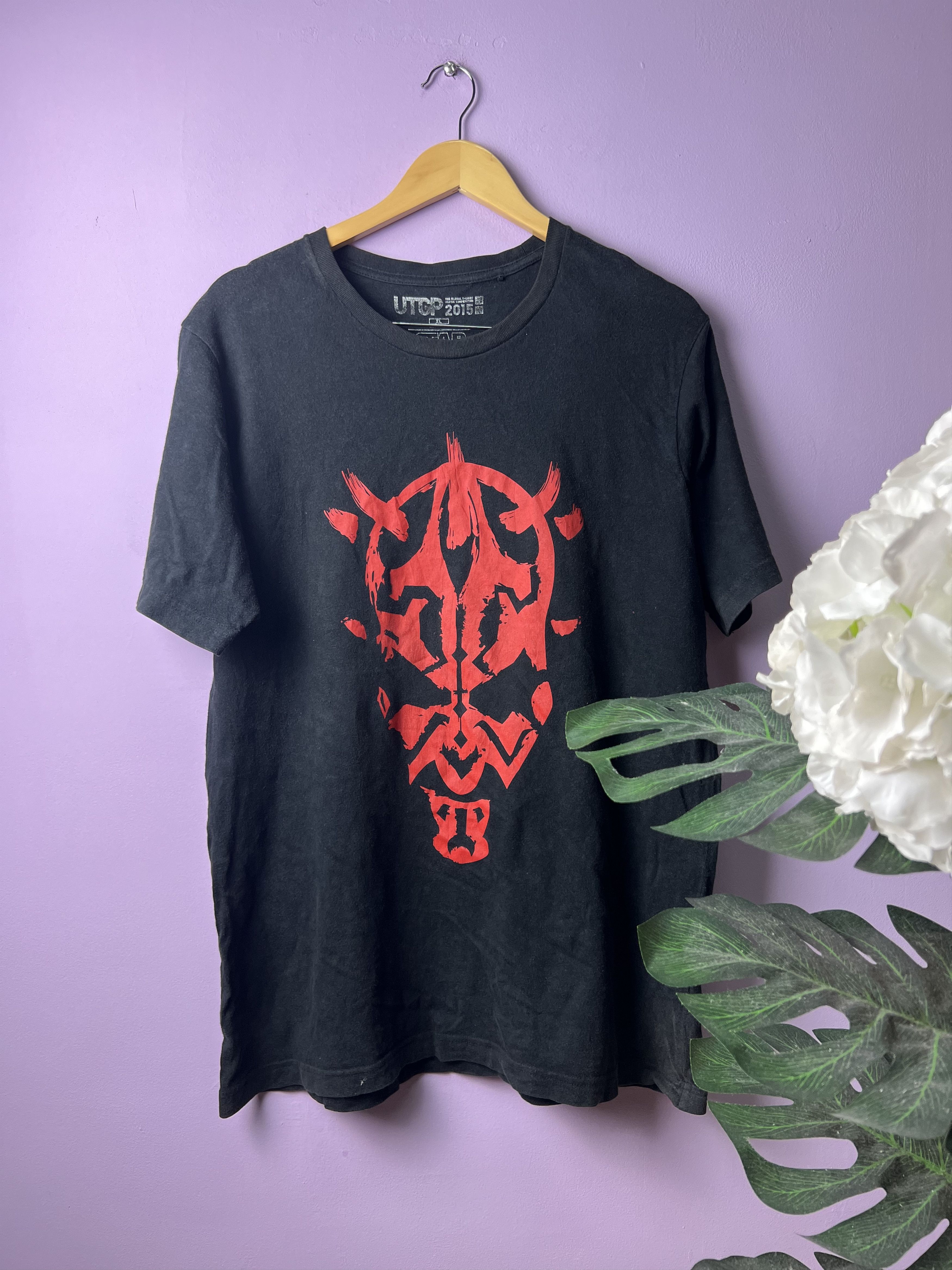 Star Wars 🔥2015 Uniqlo Star Wars The Phantom Menace Tees Size US M / EU 48-50 / 2 - 1 Thumbnail
