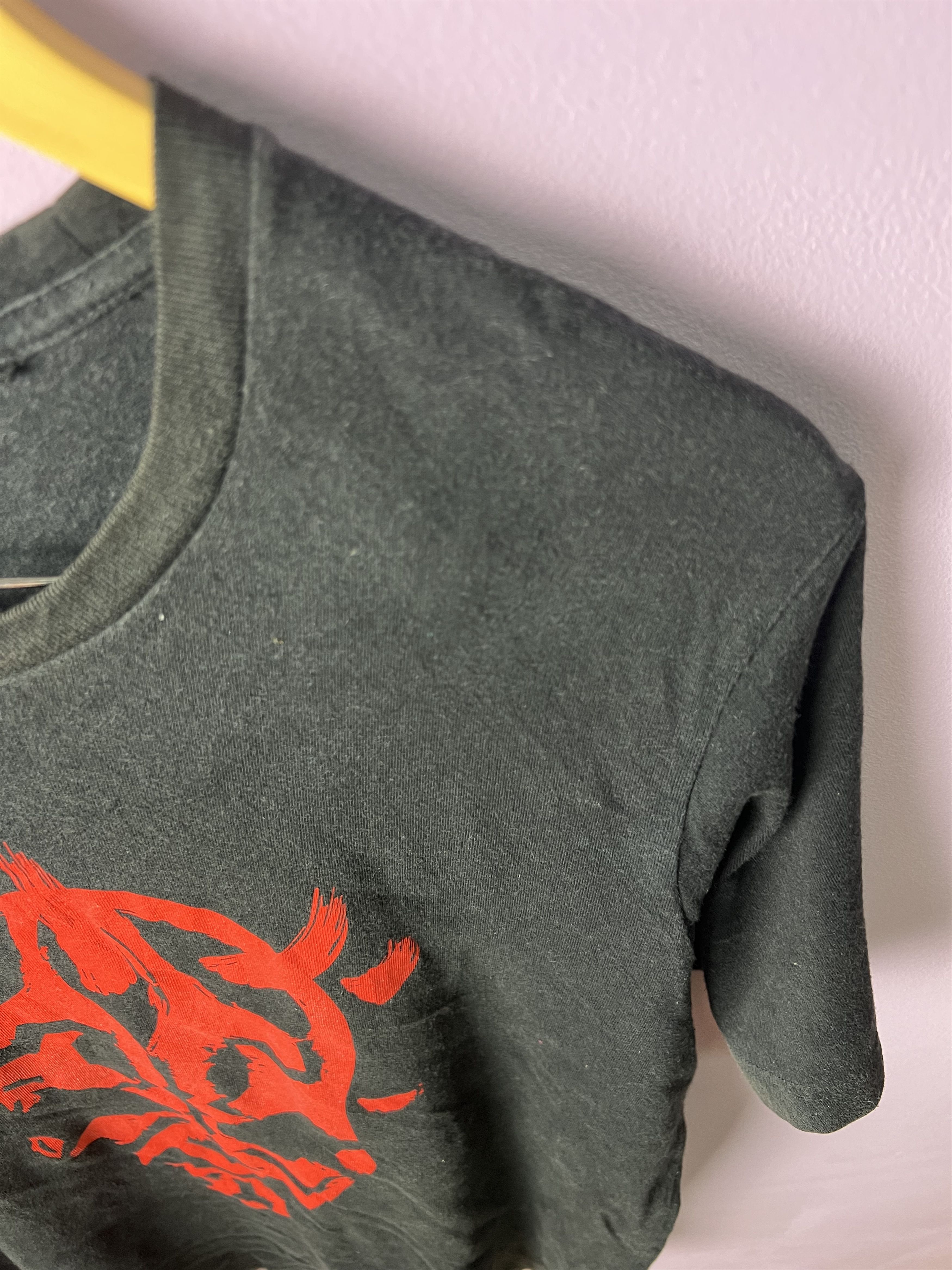 Star Wars 🔥2015 Uniqlo Star Wars The Phantom Menace Tees Size US M / EU 48-50 / 2 - 8 Thumbnail