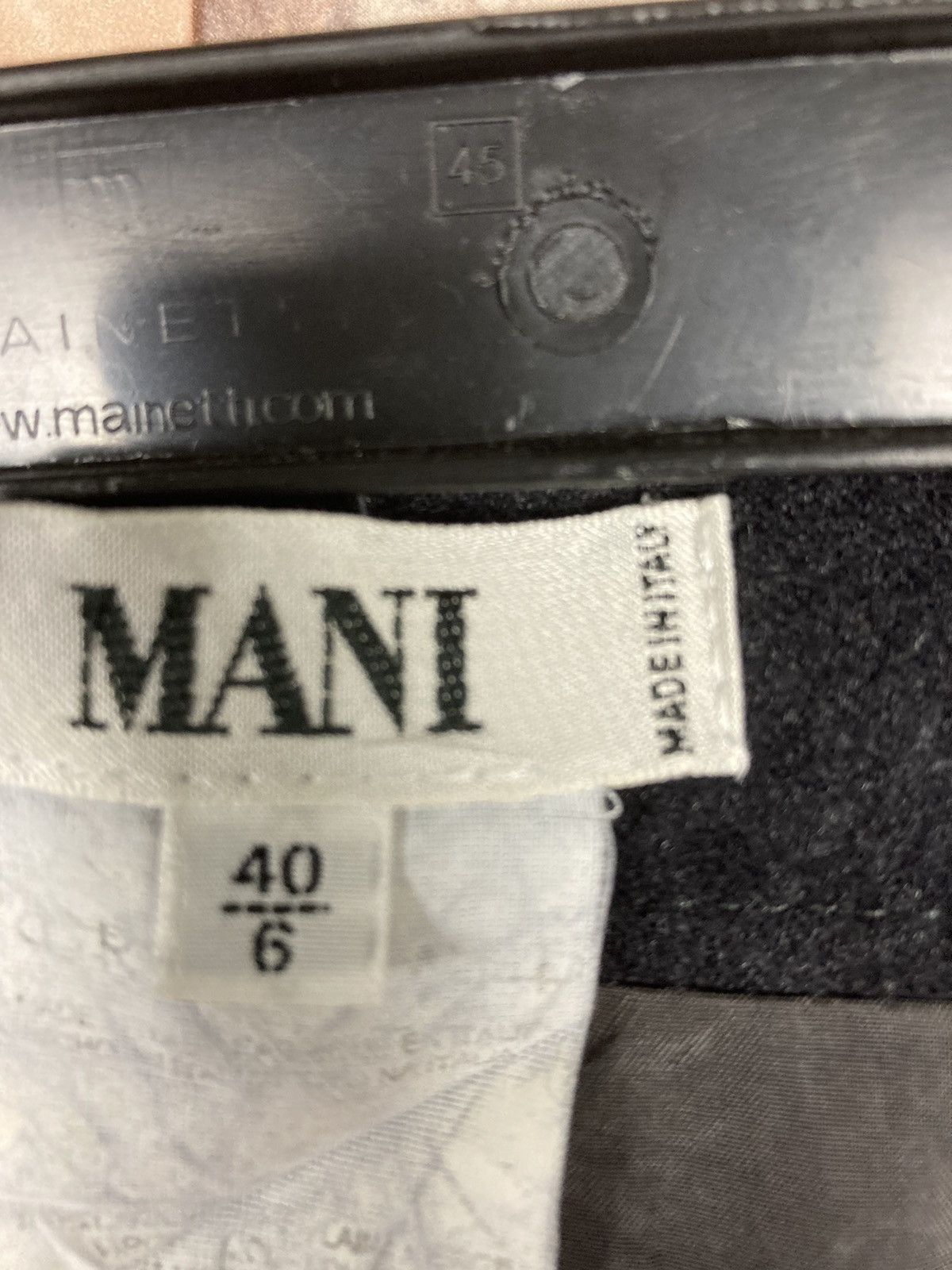Designer MANI SKIRT MADE IN ITALY Size 24" / US 00 / IT 34 - 6 Thumbnail