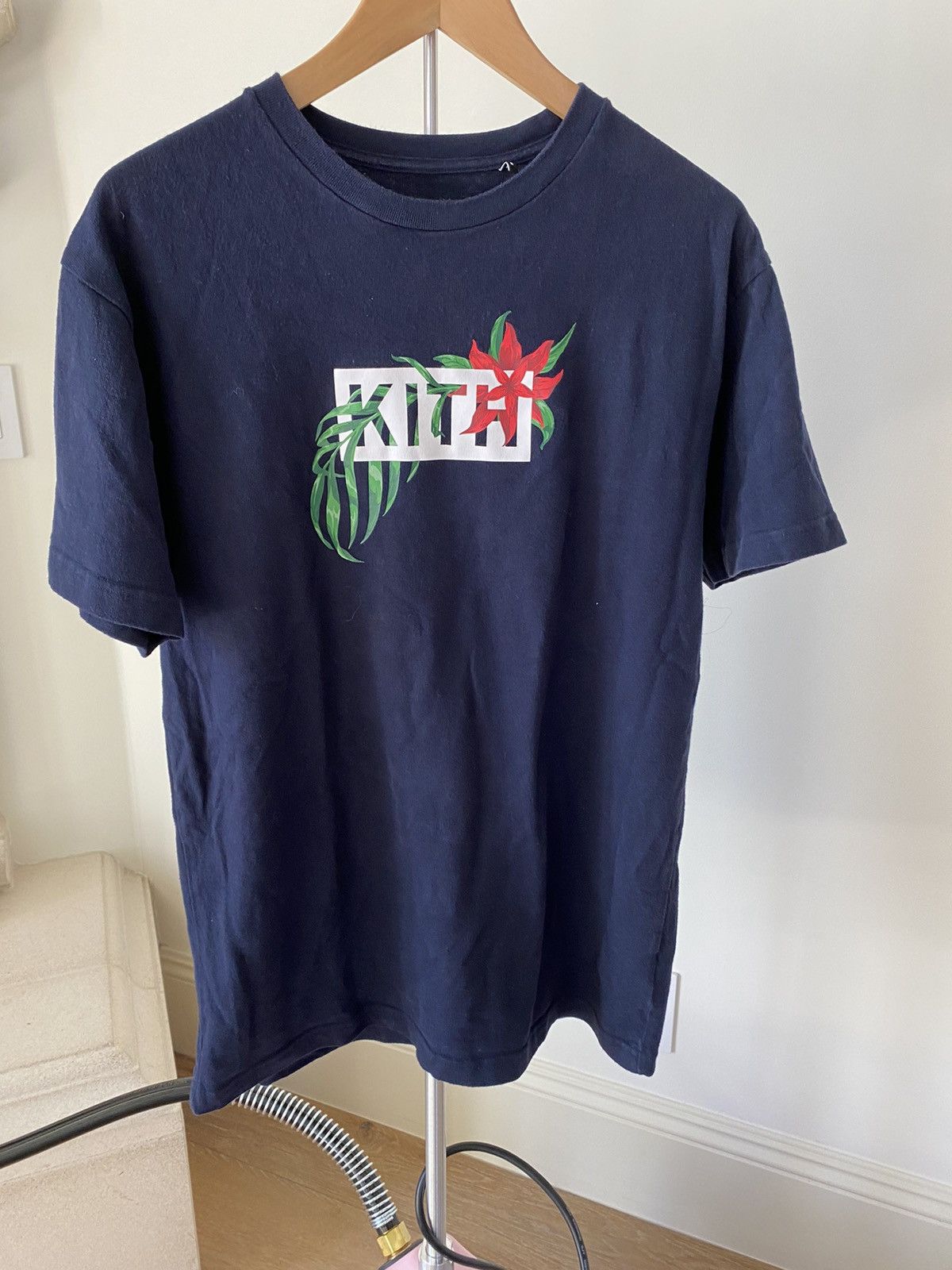 Kith Rare 2018 Kith In Bloom Classic Box Logo Tee Size US M / EU 48-50 / 2 - 1 Thumbnail