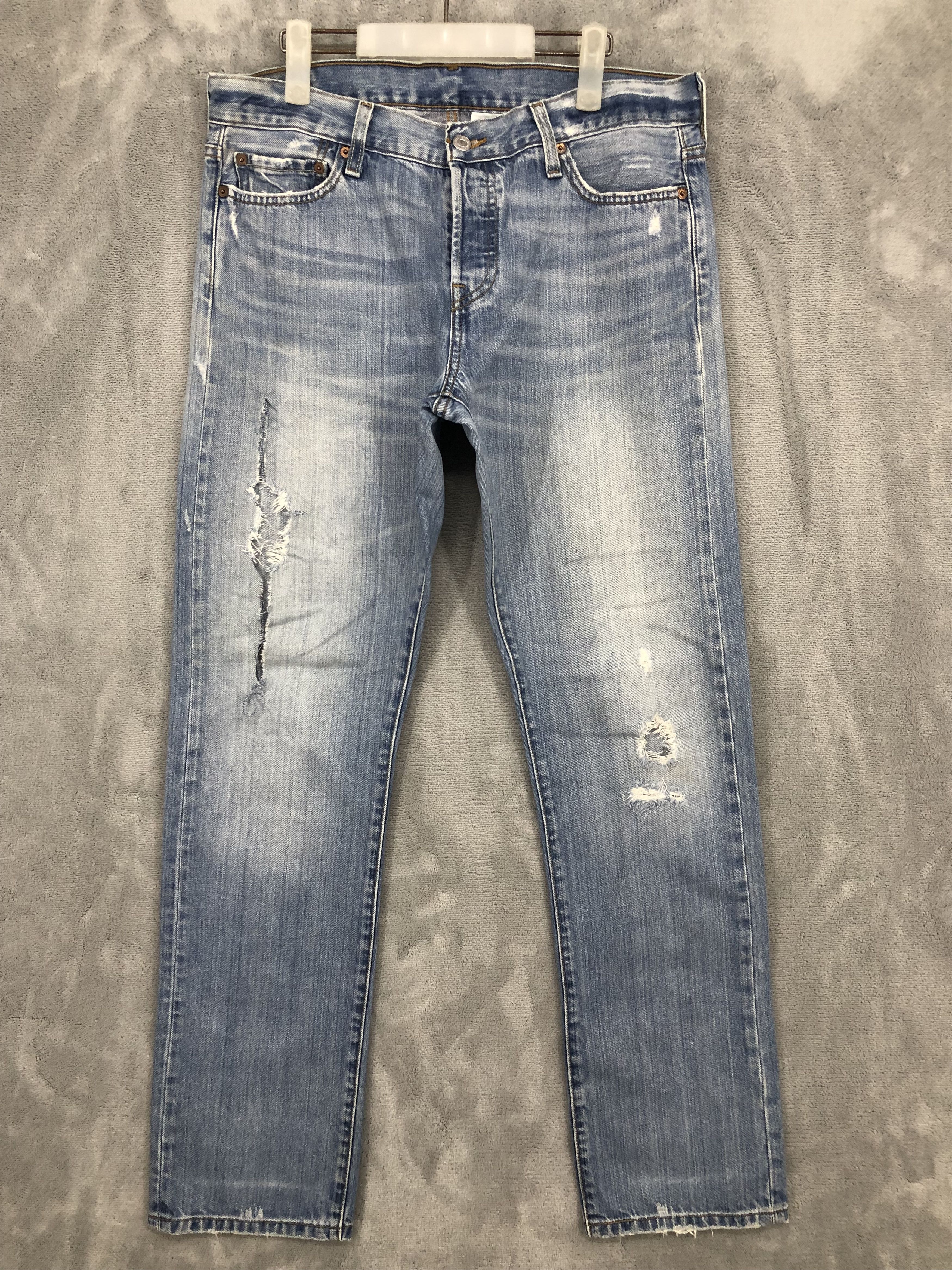 image of Vintage Levis 501 Distressed Denim Jean in Blue, Men's (Size 34)