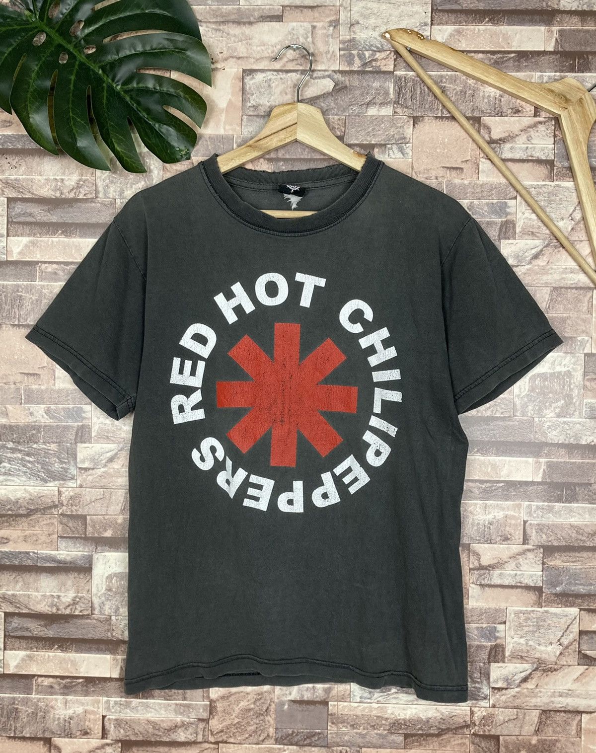 Band Tees Red Hot Chili Peppers Tee T7-5 Size US XXS / EU 40 - 1 Thumbnail