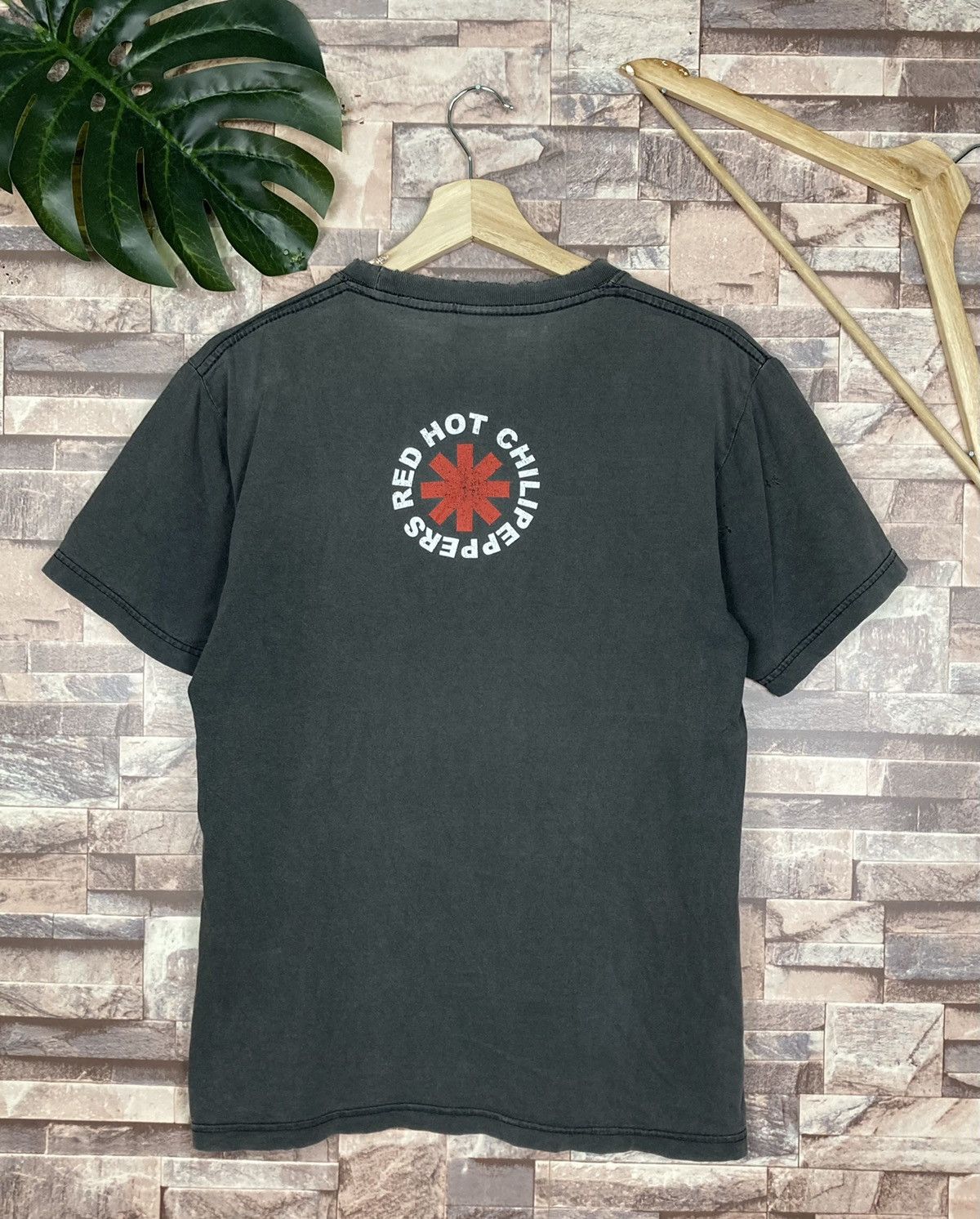 Band Tees Red Hot Chili Peppers Tee T7-5 Size US XXS / EU 40 - 2 Thumbnail