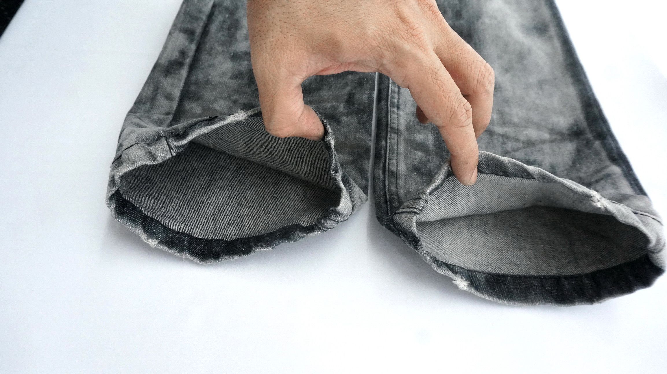 Japanese Brand Vintage IN THE ATTIC Smoke Distressed Slim Jeans - Size US 30 / EU 46 - 21 Thumbnail