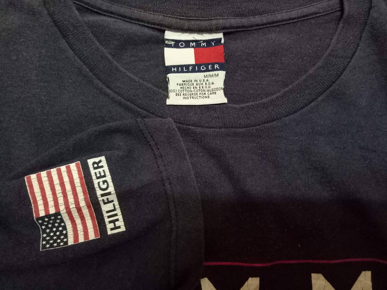 Tommy Hilfiger VINTAGE TOMMY HILFIGER Big logo hip hop tee t-shirt Size US M / EU 48-50 / 2 - 4 Thumbnail