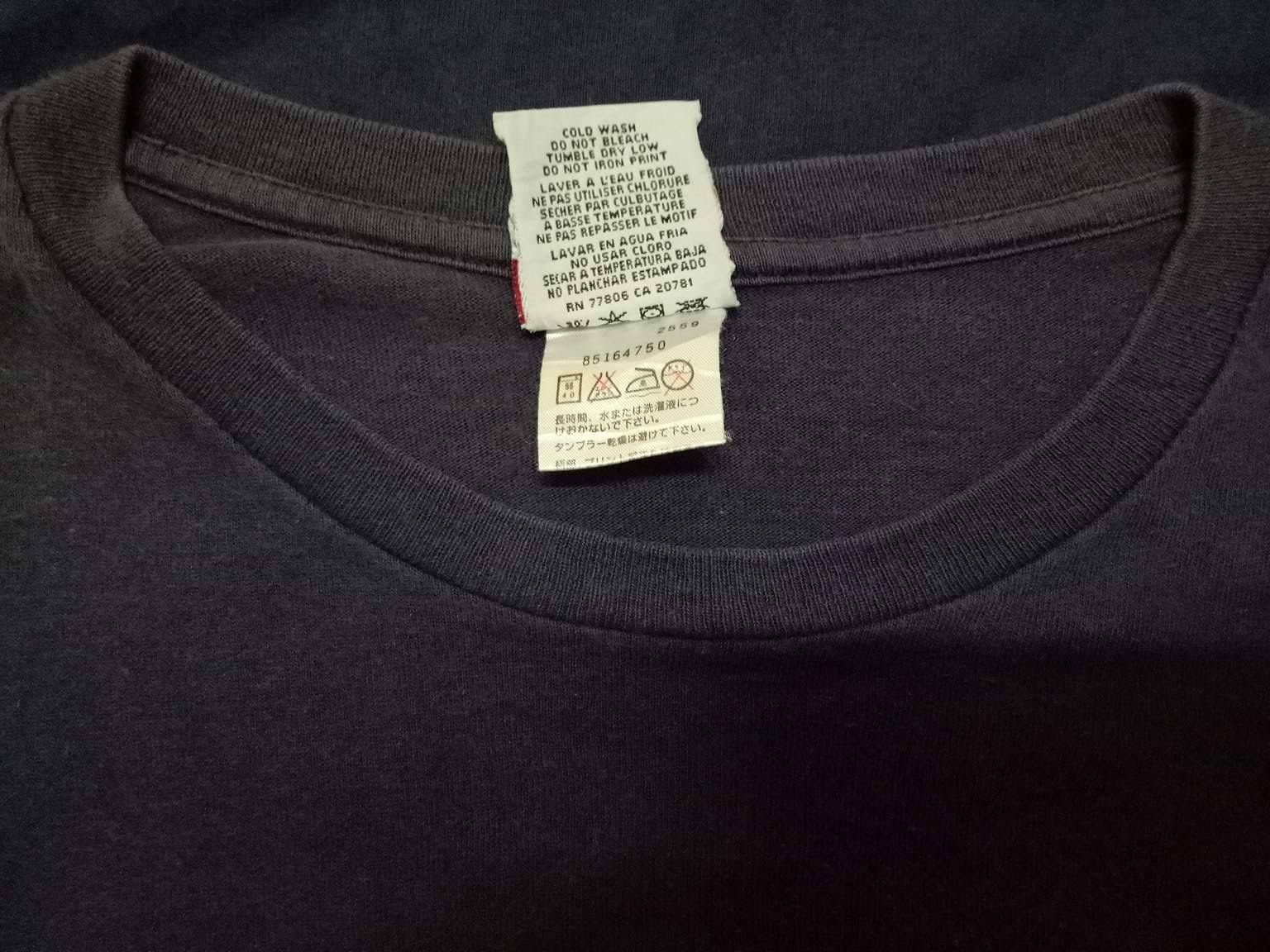 Tommy Hilfiger VINTAGE TOMMY HILFIGER Big logo hip hop tee t-shirt Size US M / EU 48-50 / 2 - 5 Thumbnail