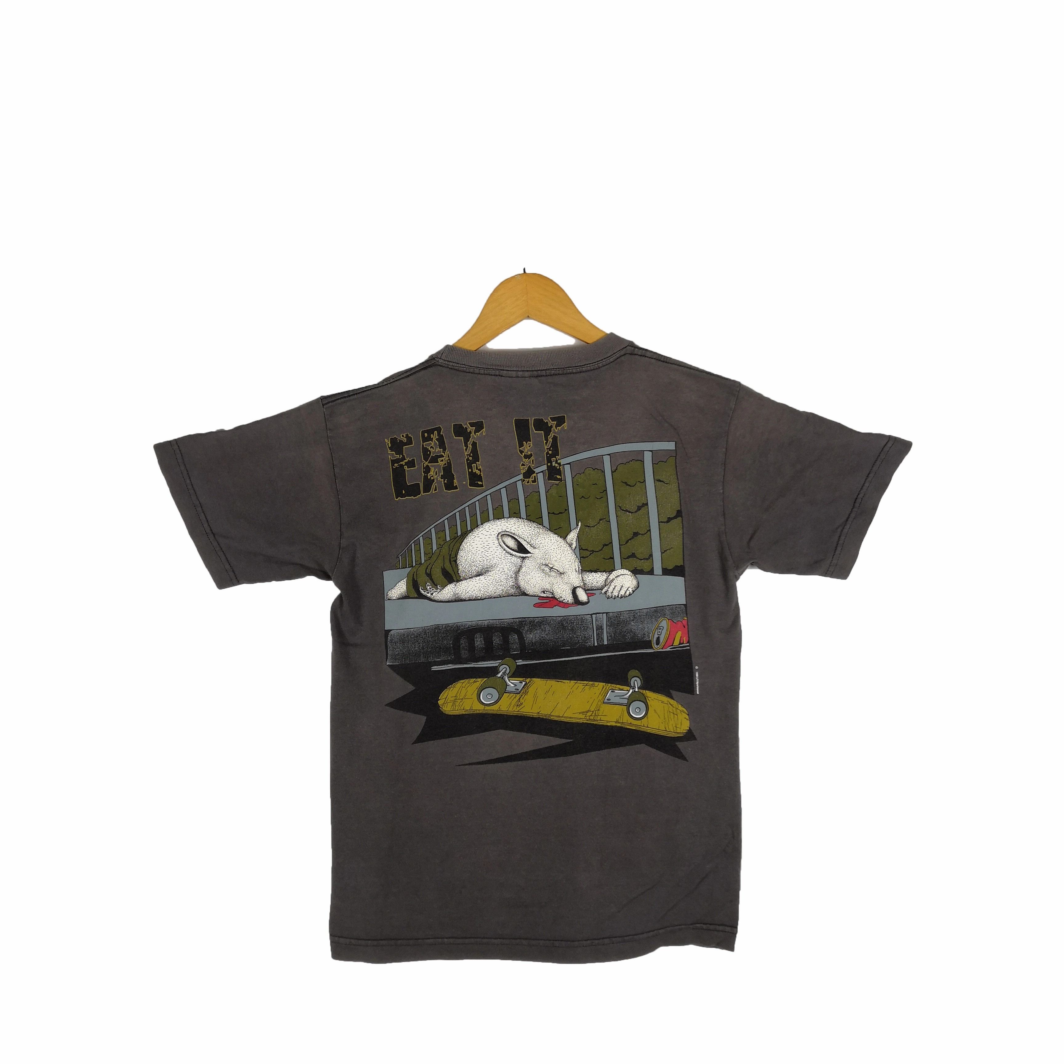 オールド bitch skateboards ビッチ スケートボード ボーダーTシャツ　ビンテージ　 old sk8 girl thrasher vans powell santa cruz オールド bitch skateboards ビッチ スケートボード ボーダーT