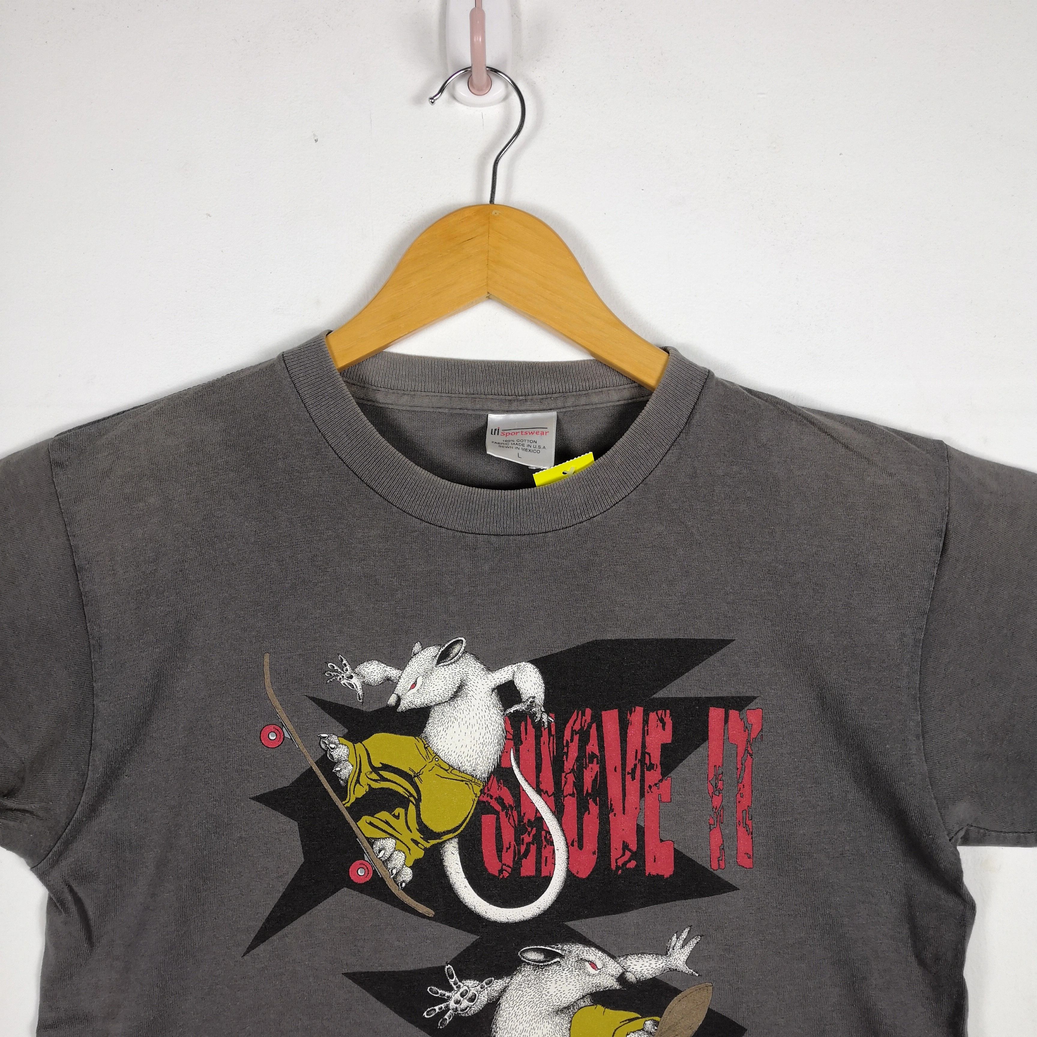 Vintage Vintage Skates T Shirt Lifeforms Rat Bitch Skateboard Size US S / EU 44-46 / 1 - 3 Thumbnail