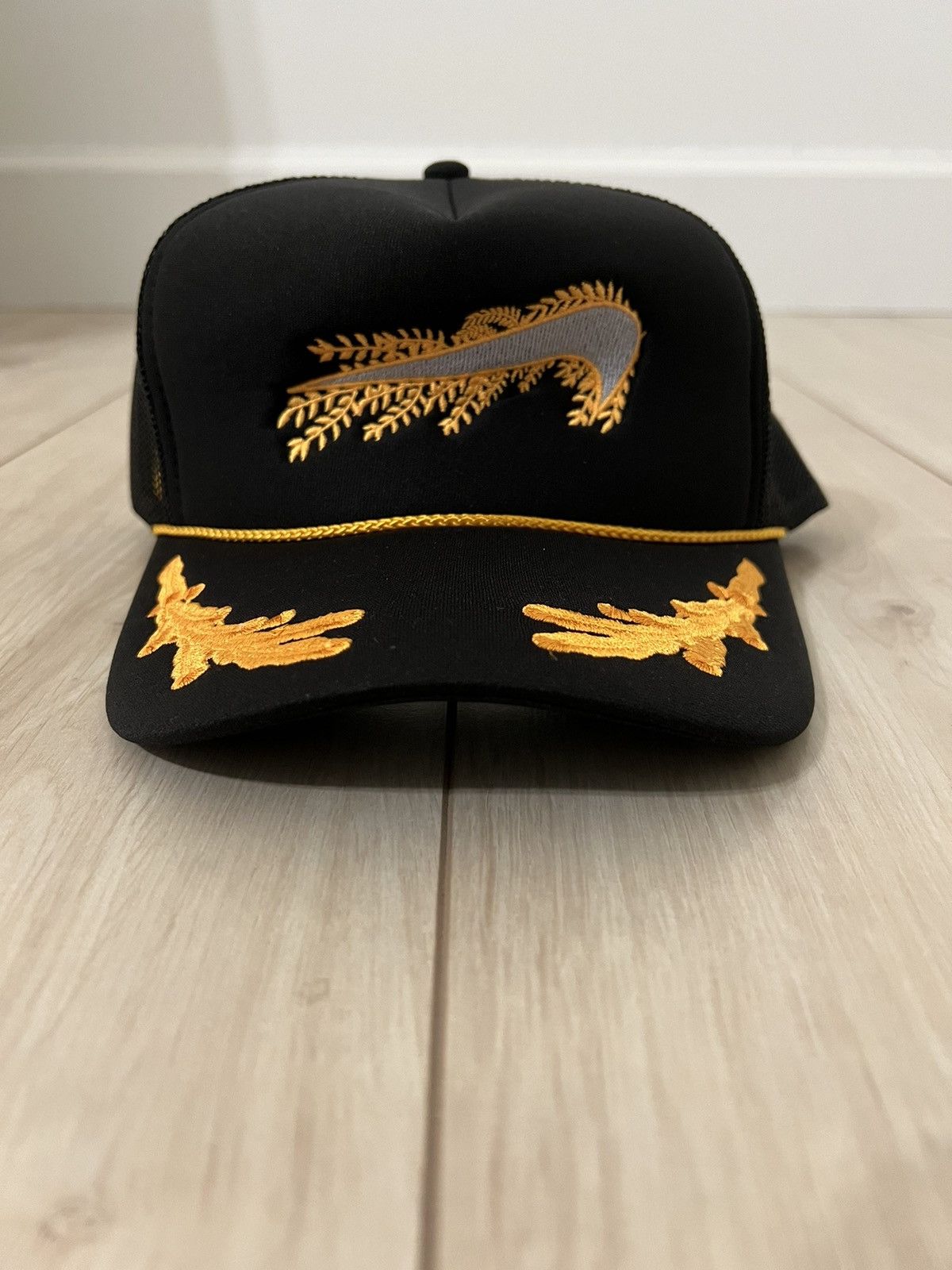 Other WJW Flip Leaf Hat Size ONE SIZE - 1 Thumbnail