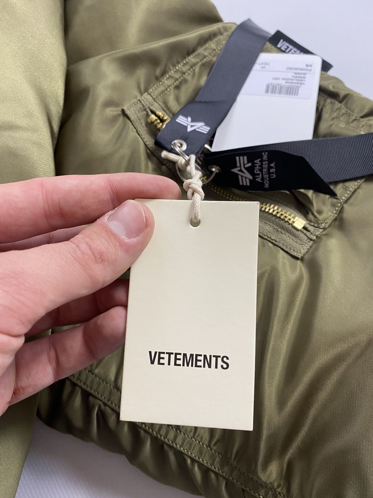 Alpha Industries × Vetements Vetements Oversize MA-1 Reversible Bomber Jacket Size US XS / EU 42 / 0 - 15 Thumbnail