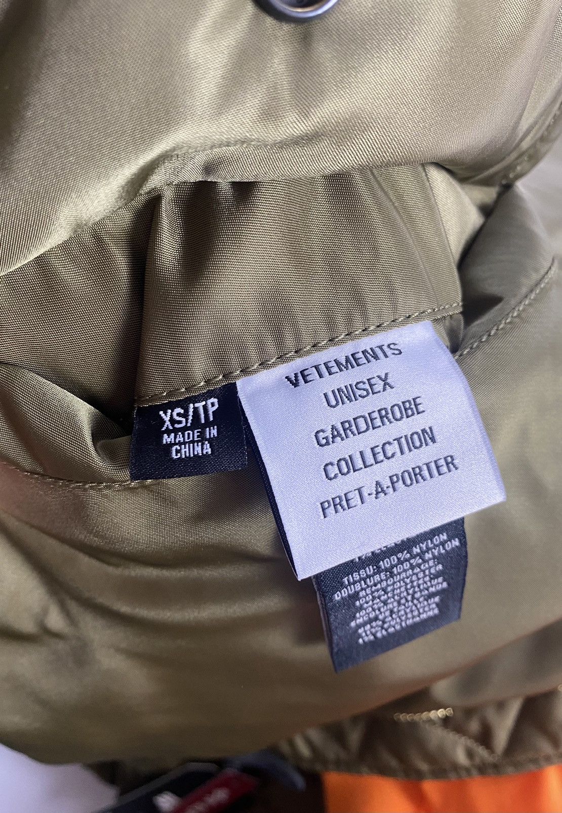 Alpha Industries × Vetements Vetements Oversize MA-1 Reversible Bomber Jacket Size US XS / EU 42 / 0 - 19 Thumbnail