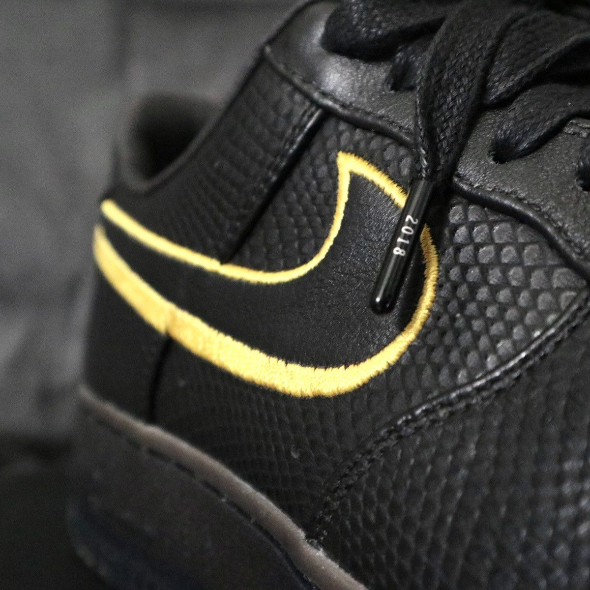 Air force 1 black mamba deals
